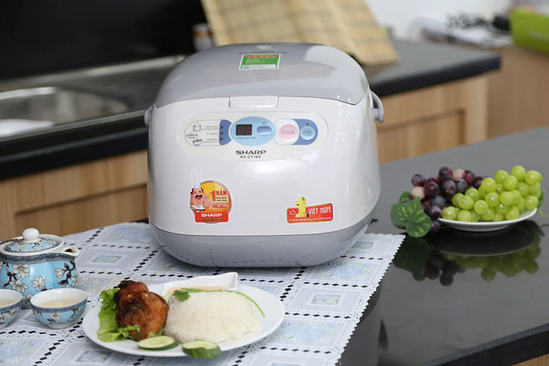 Cách sửa nồi cơm điện Sharp KS-ZT18 với những lỗi thường gặp mà ai cũng làm được