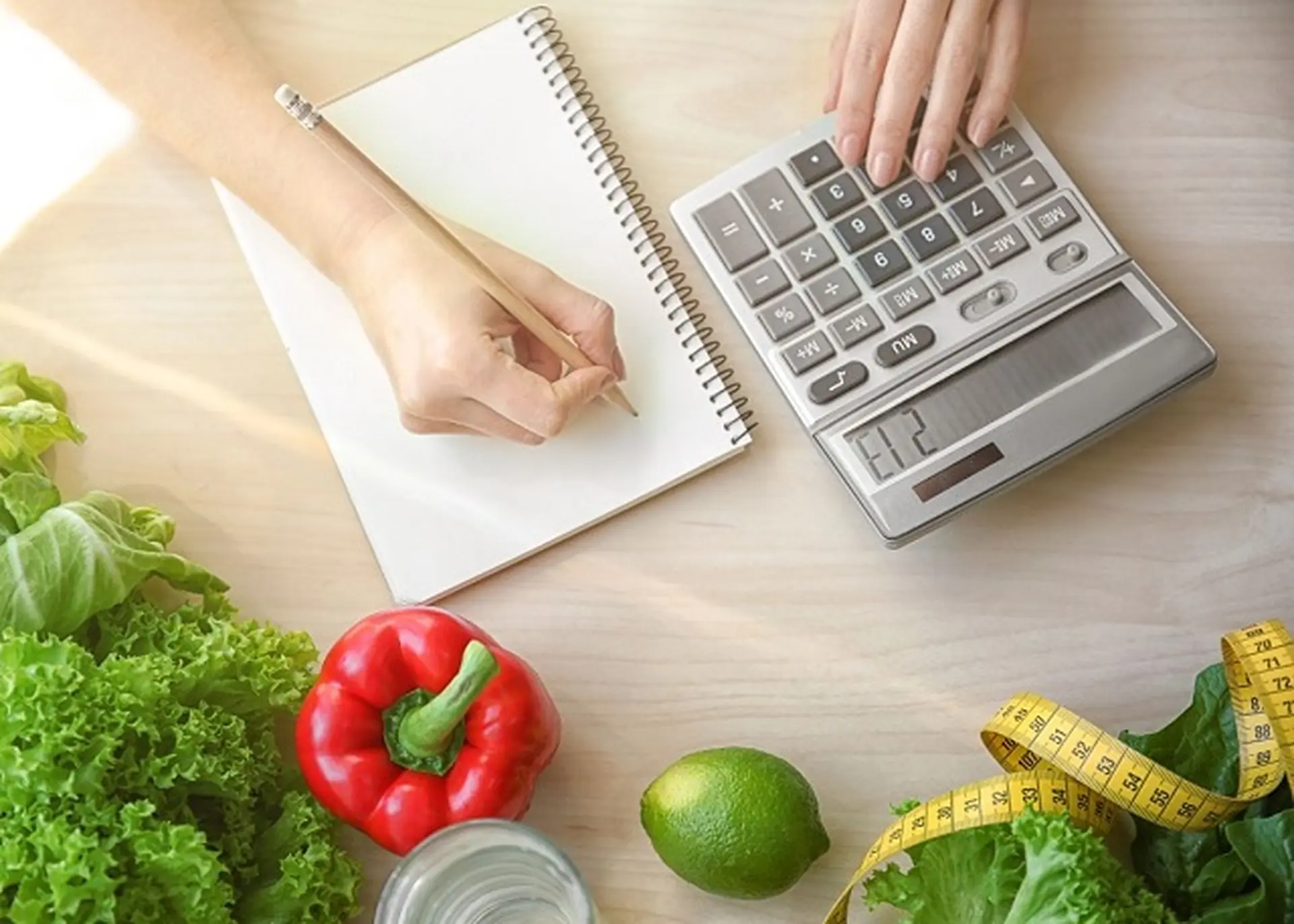 Hướng dẫn cách tính TDEE hỗ trợ kiểm soát lượng calo giúp tăng, giảm cân hiệu quả