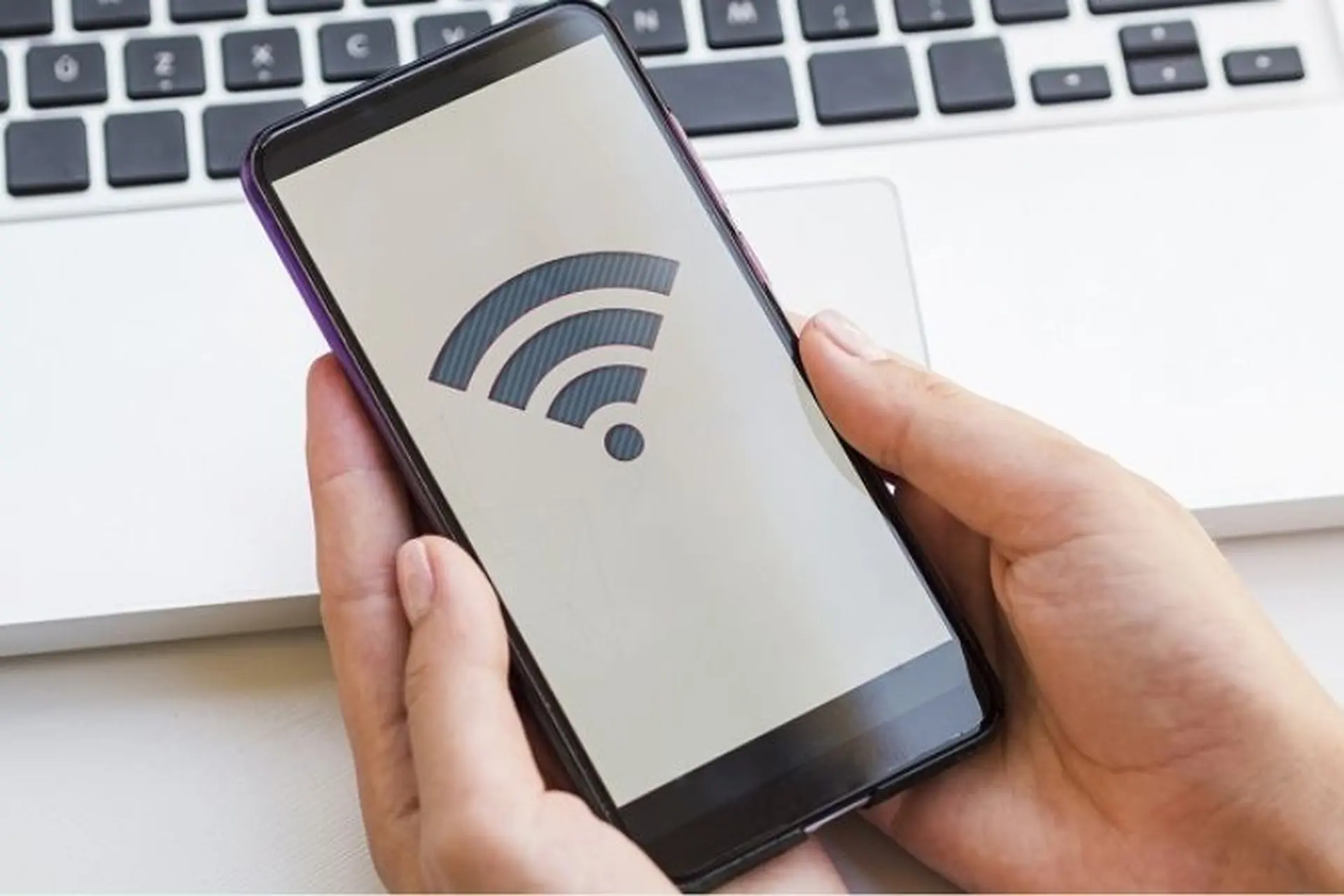 Hướng dẫn cách xem lại mật khẩu Wifi đã lưu trên Android đơn giản, dễ thực hiện