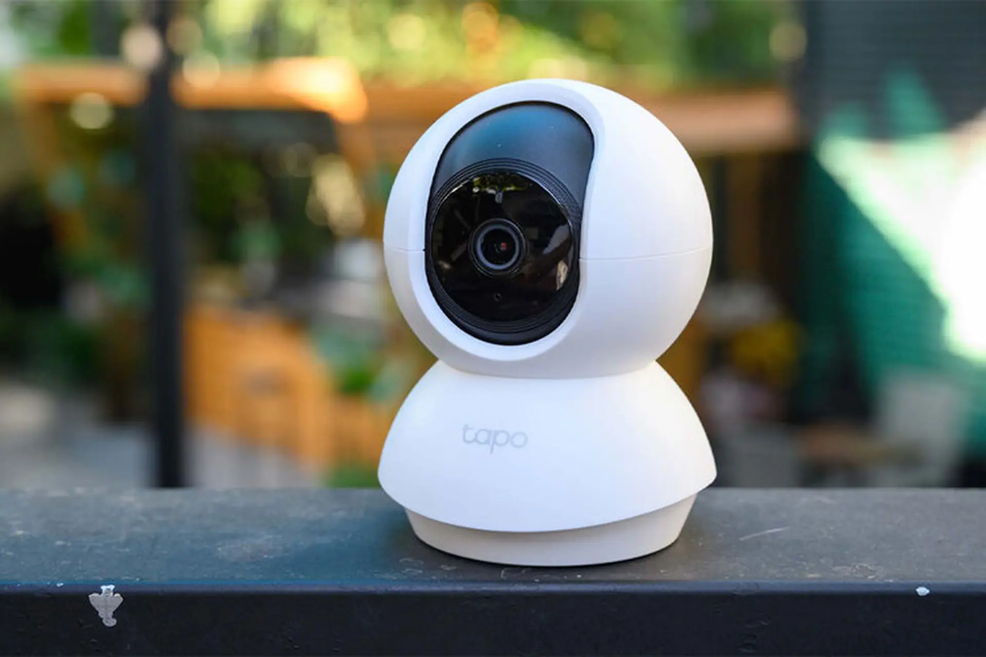 Tìm hiểu nguyên nhân camera bị mất màu và cách khắc phục hiệu quả ngay tại nhà