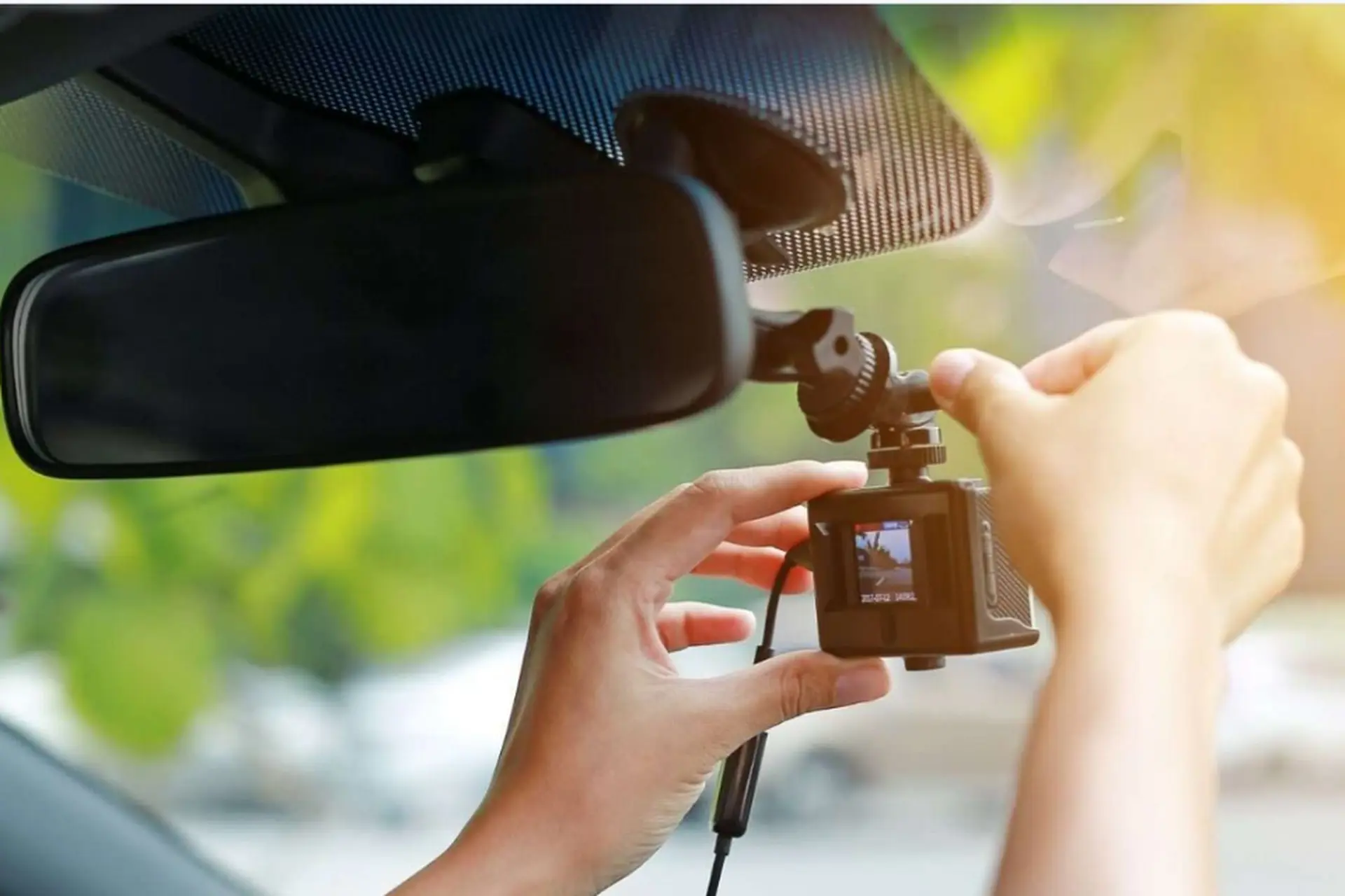 Camera hành trình giá bao nhiêu? Bảng giá theo phân khúc và 5 sản phẩm đáng mua 2026