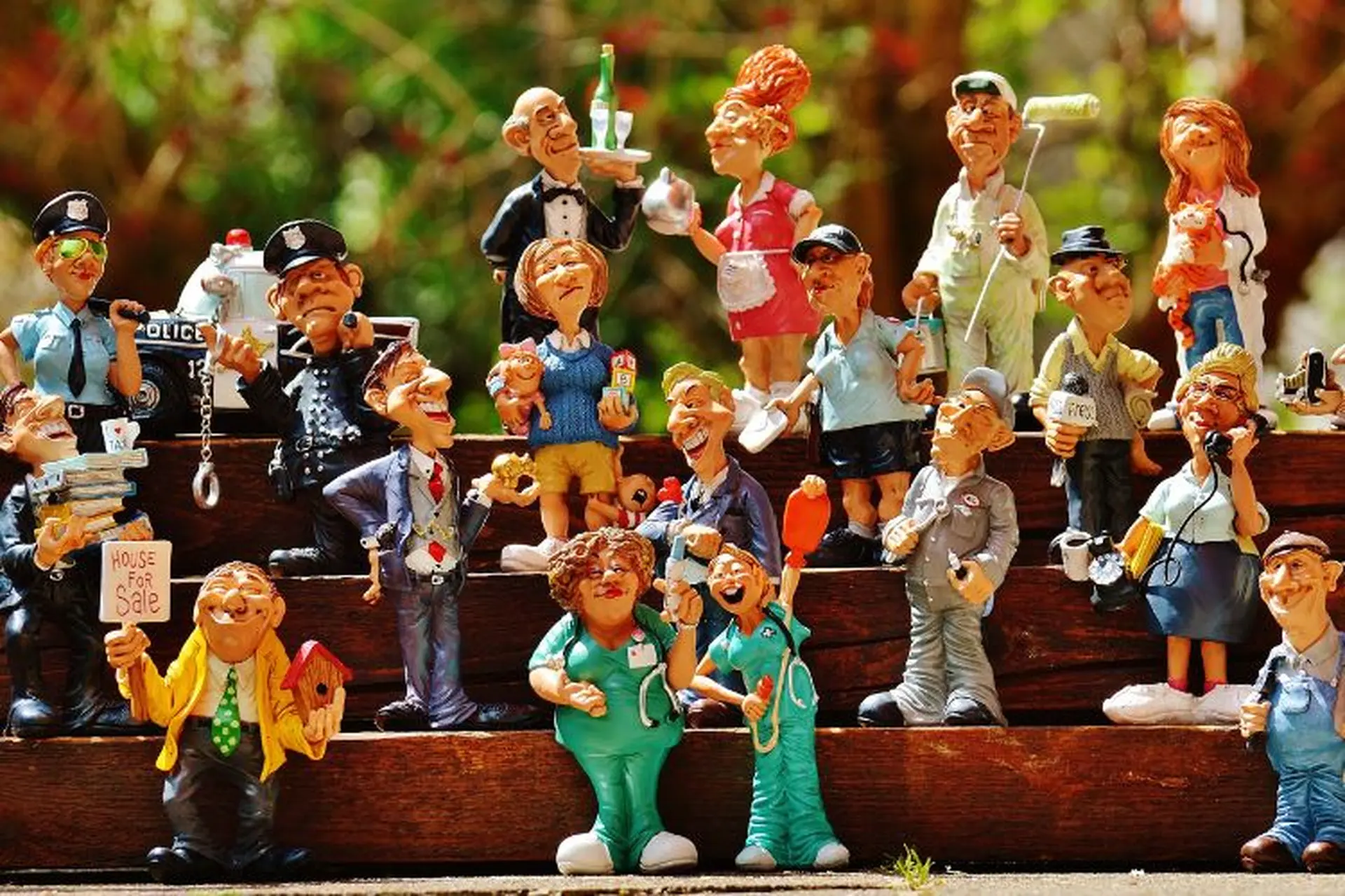 Tuyển tập 90+ câu đố về nghề nghiệp cho trẻ em và người lớn, kèm đáp án chi tiết