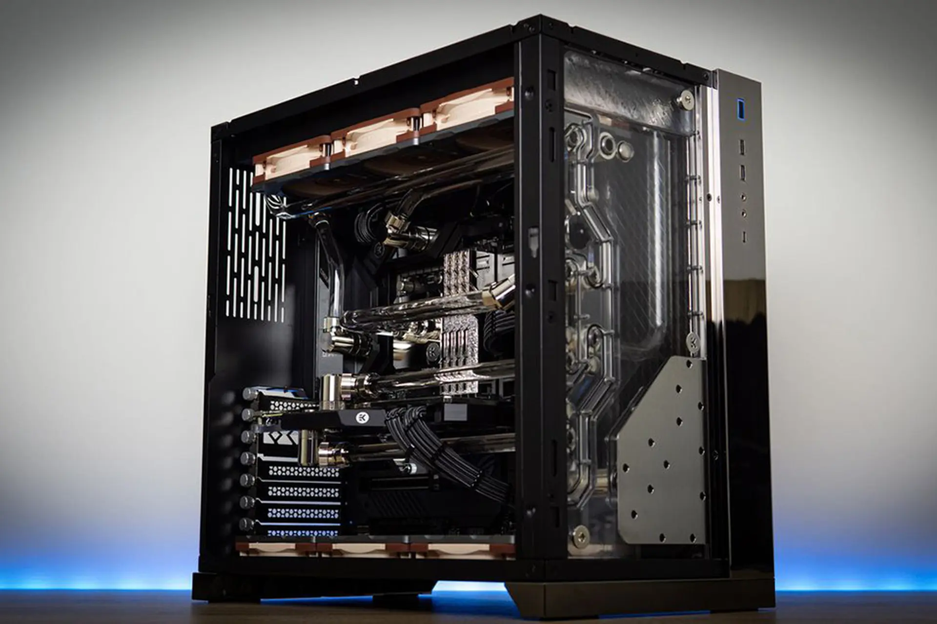 Cấu hình PC chơi game giá rẻ năm 2026: Gợi ý build máy tối ưu theo từng mức ngân sách