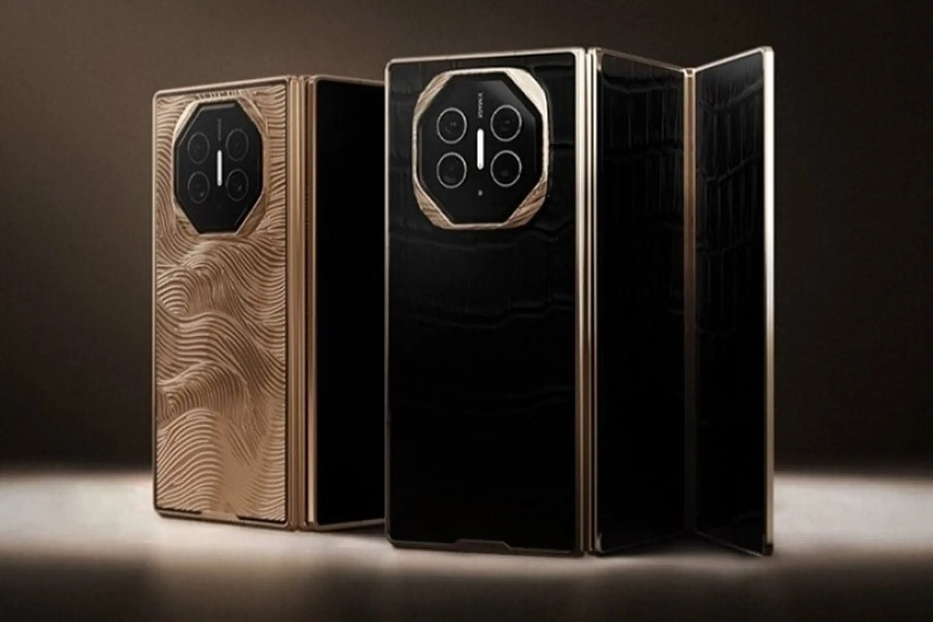 Caviar ra mắt Huawei Mate XT Ultimate với thân máy 18k vàng, giá hơn 100.000 USD (khoảng 2.5 tỷ đồng)