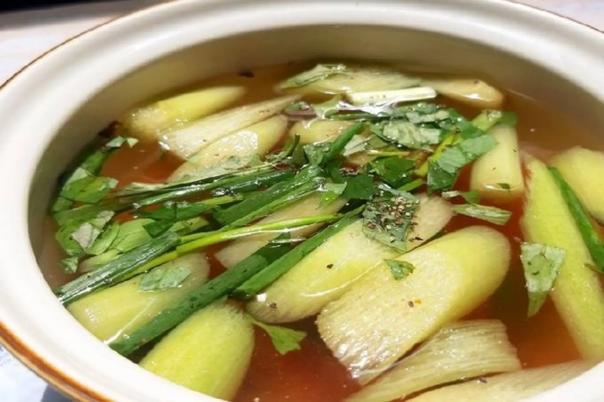 Cây bạc hà nấu canh chua: Món ăn thanh mát, giải nhiệt tuyệt vời cho ngày hè oi ả