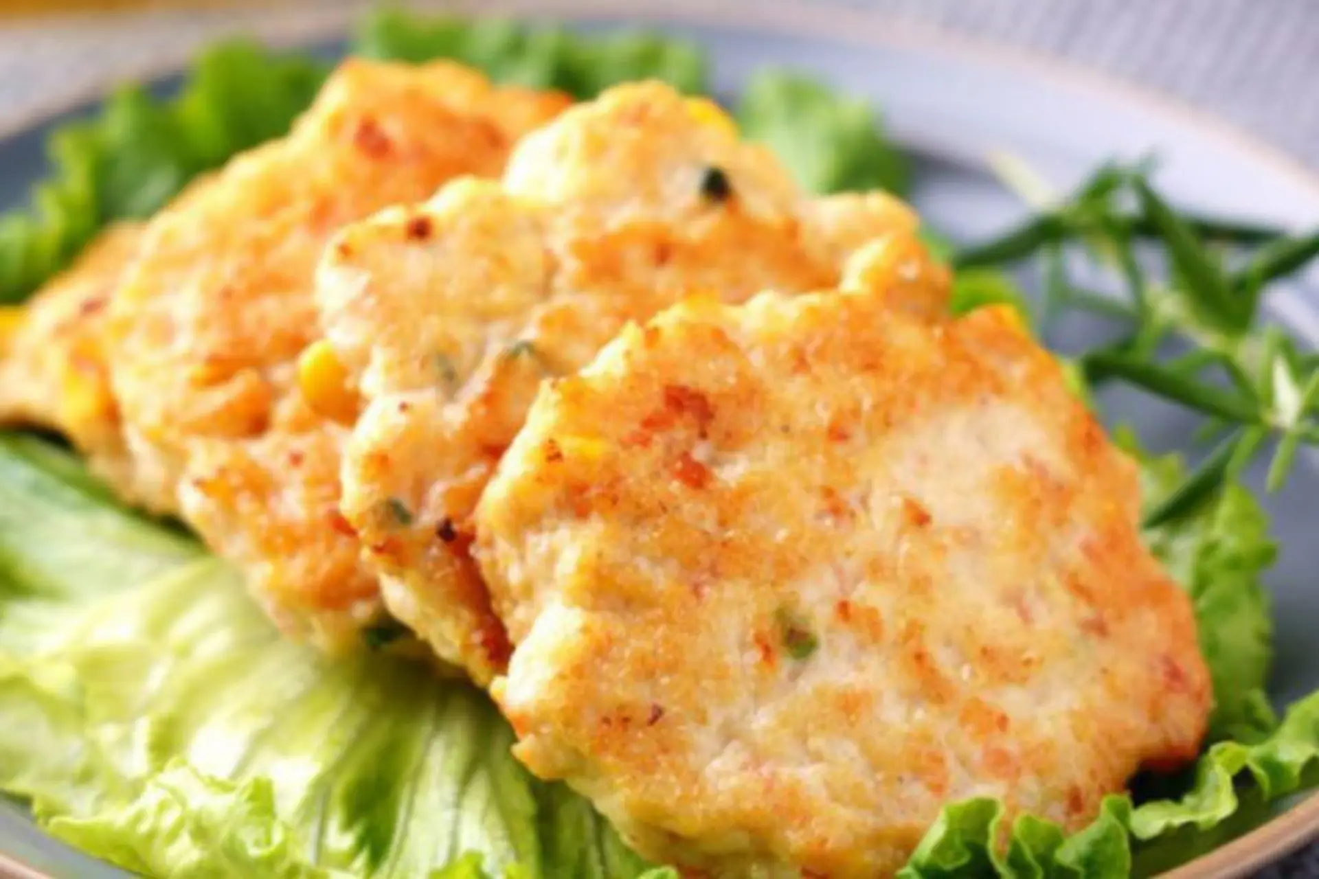 Hướng dẫn làm chả tôm giòn dai, thơm ngon, cho bữa cơm gia đình thêm hấp dẫn