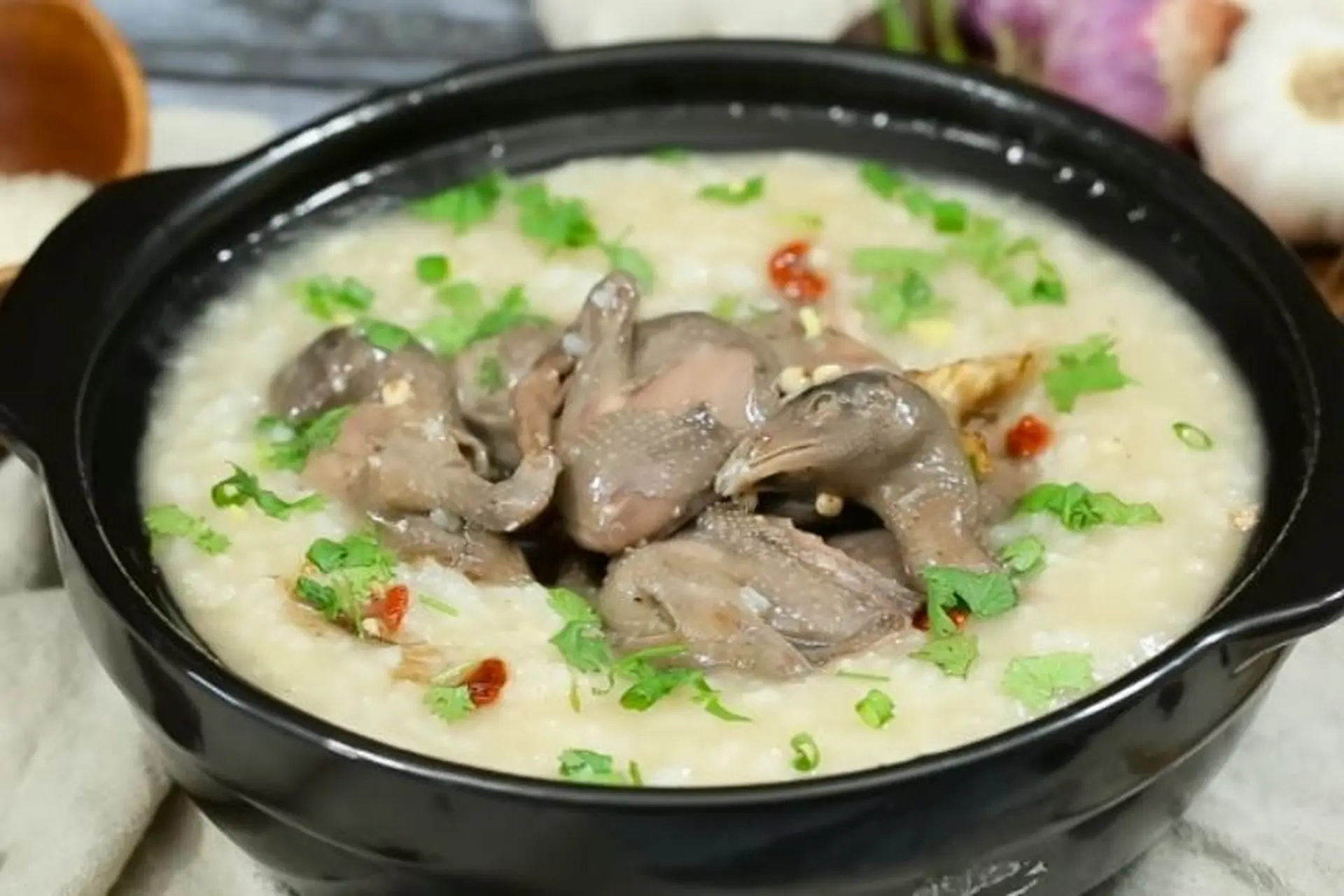 Mách bạn 5 cách nấu cháo chim cút vừa ngon miệng vừa dễ làm, tẩm bổ sức khỏe cho cả nhà