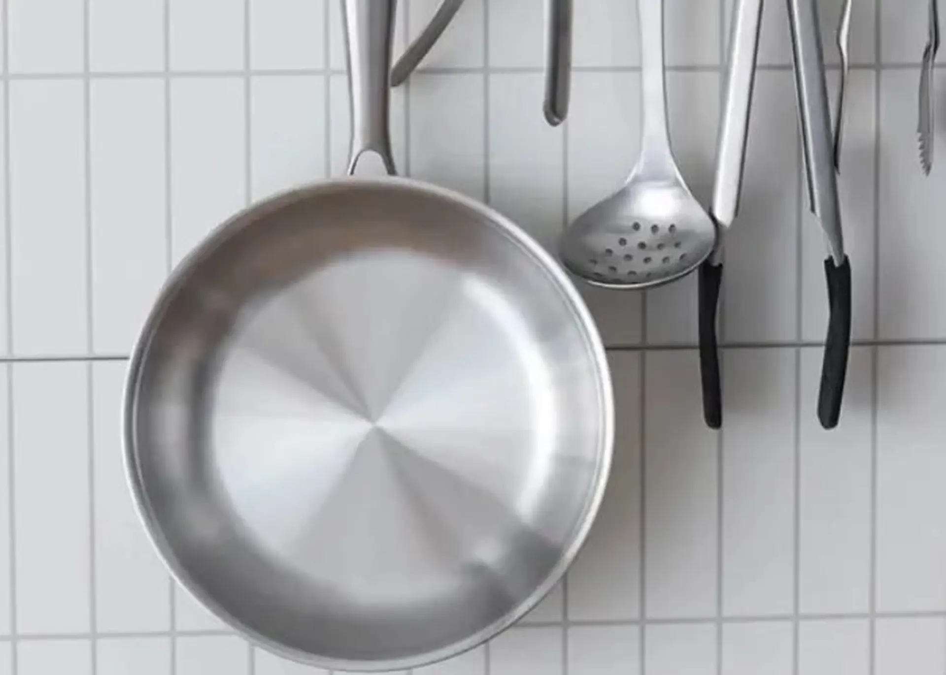 Gợi ý các dòng chảo inox 304 không phủ chống dính được nhiều người dùng lựa chọn