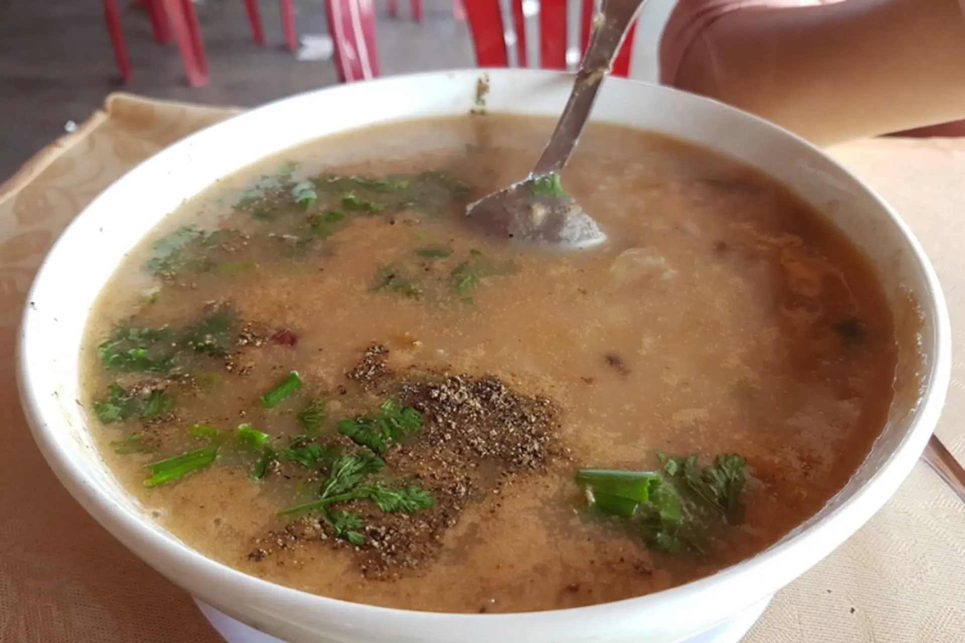 Hướng dẫn cách nấu cháo nhum (cầu gai) đậm đà hương vị biển, bổ dưỡng cho cả gia đình