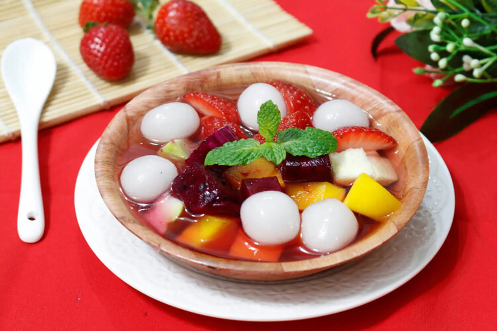 Gợi ý cách làm chè hoa quả trân châu ngọt bùi, thanh mát, ăn giải khát mùa hè cực đã