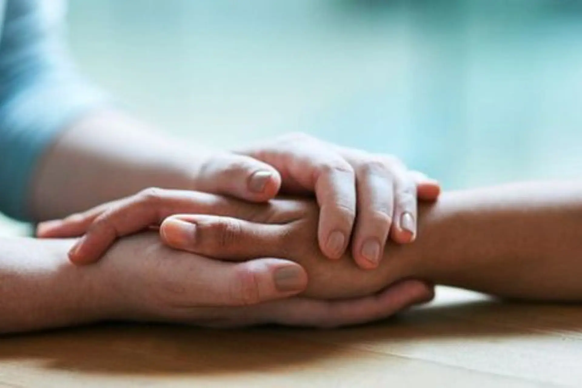 Chiếu cố là gì? Tìm hiểu khái niệm và các ngữ cảnh phù hợp để sử dụng từ này