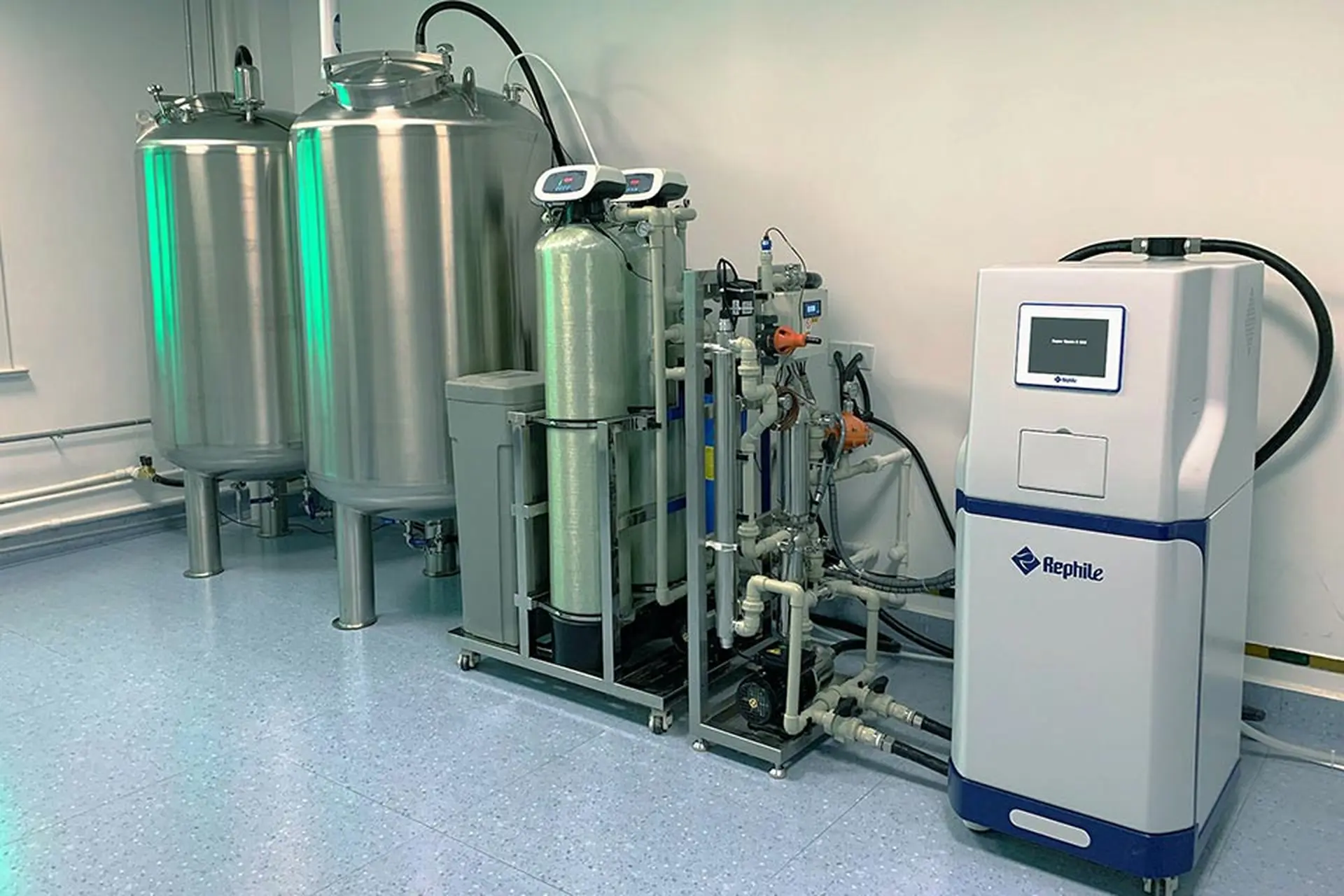 Hướng dẫn chi tiết cách chọn máy lọc nước công nghiệp loại nào tốt nhất năm 2024