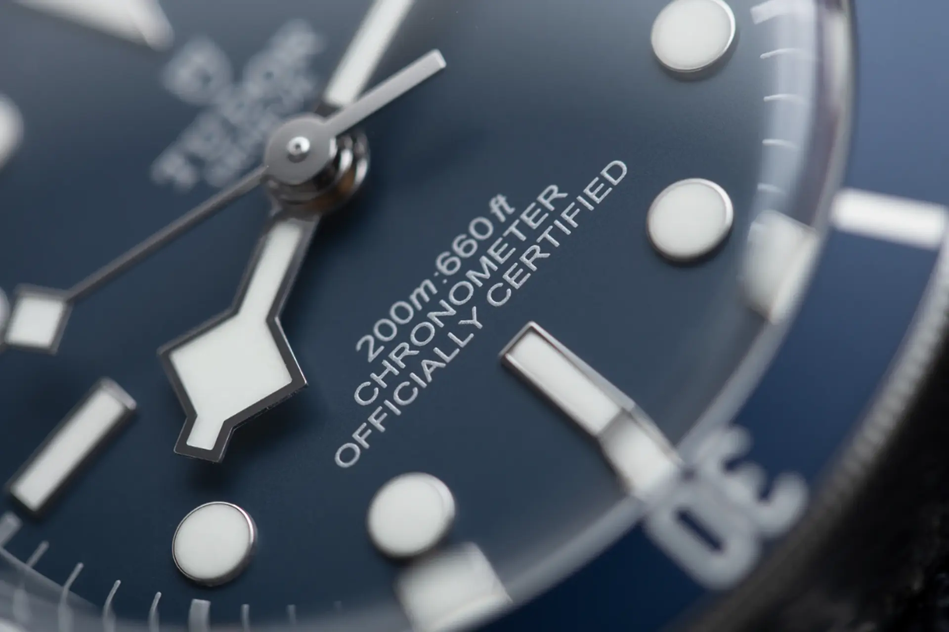 Chronometer là gì? Giải mã chứng nhận danh giá trong thế giới đồng hồ cơ