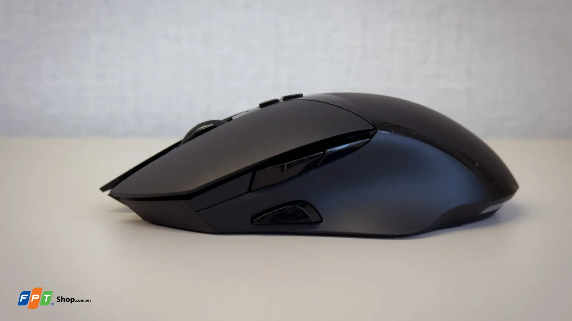 https://fptshop.com.vn/