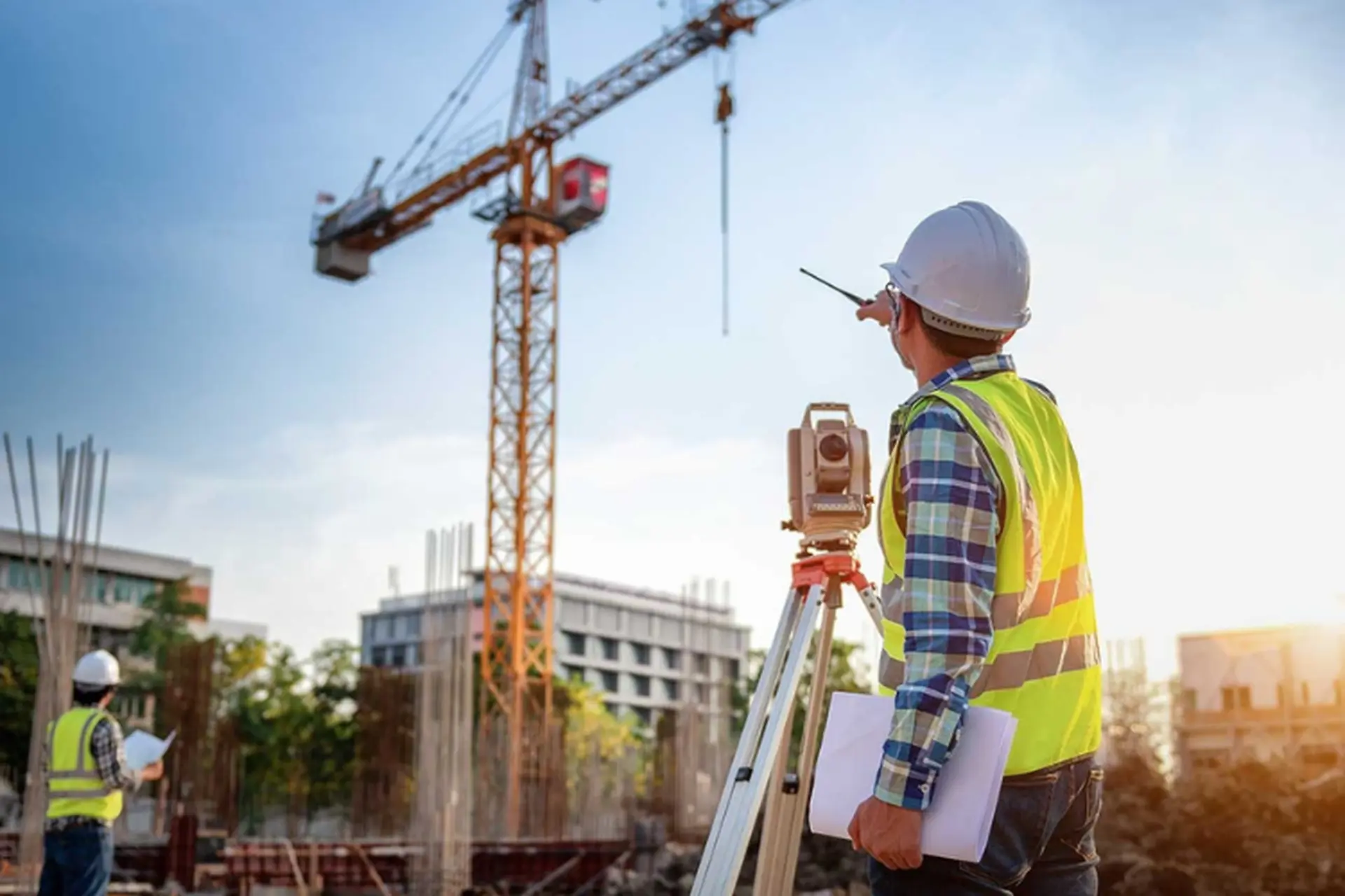 Civil Engineering là gì? Chi tiết công việc, kỹ năng và triển vọng ngành xây dựng dân dụng