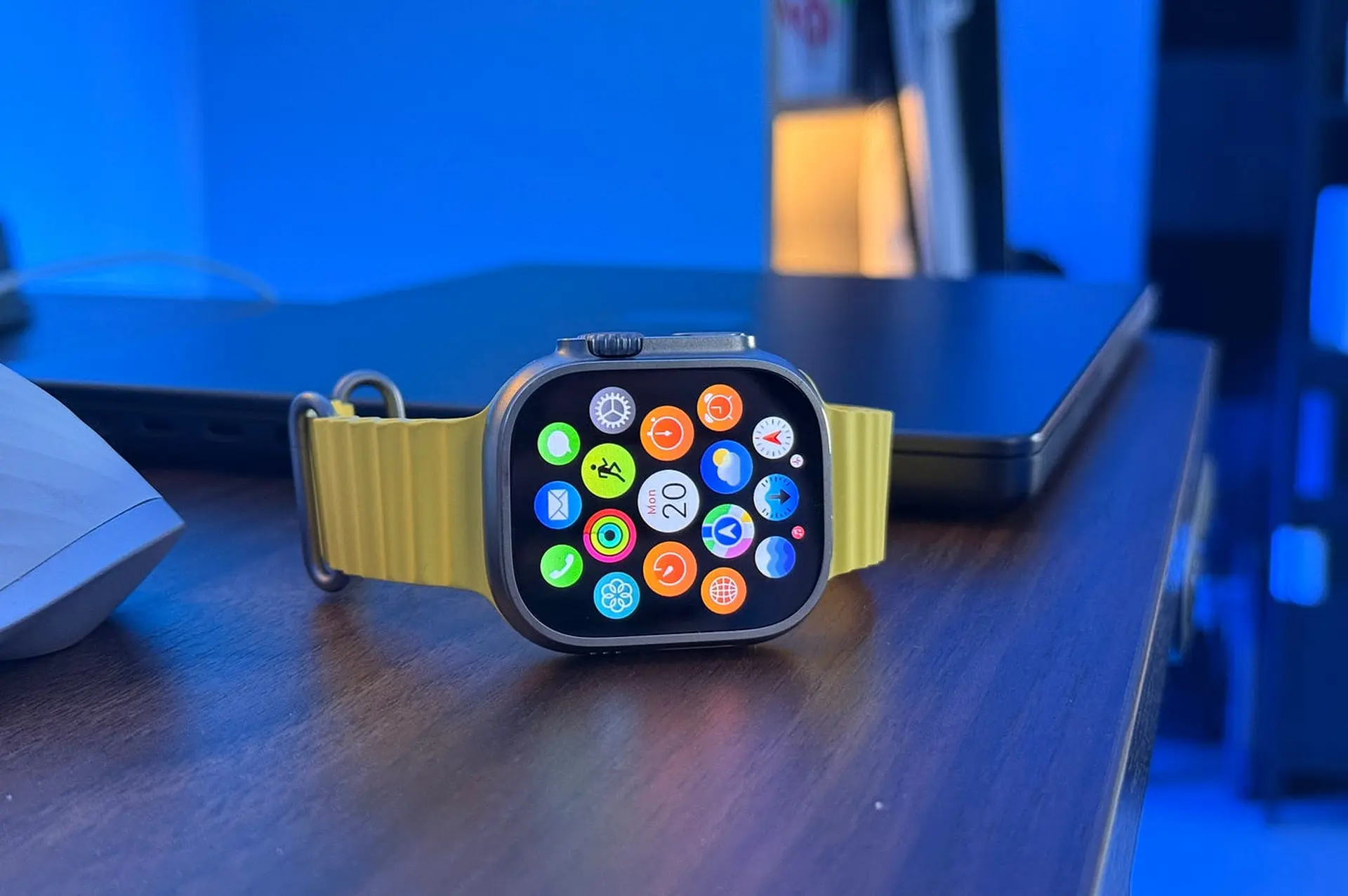 Có nên mua Apple Watch Ultra ở hiện tại không? Những điểm mạnh và giới hạn cần biết trong thời điểm 2025