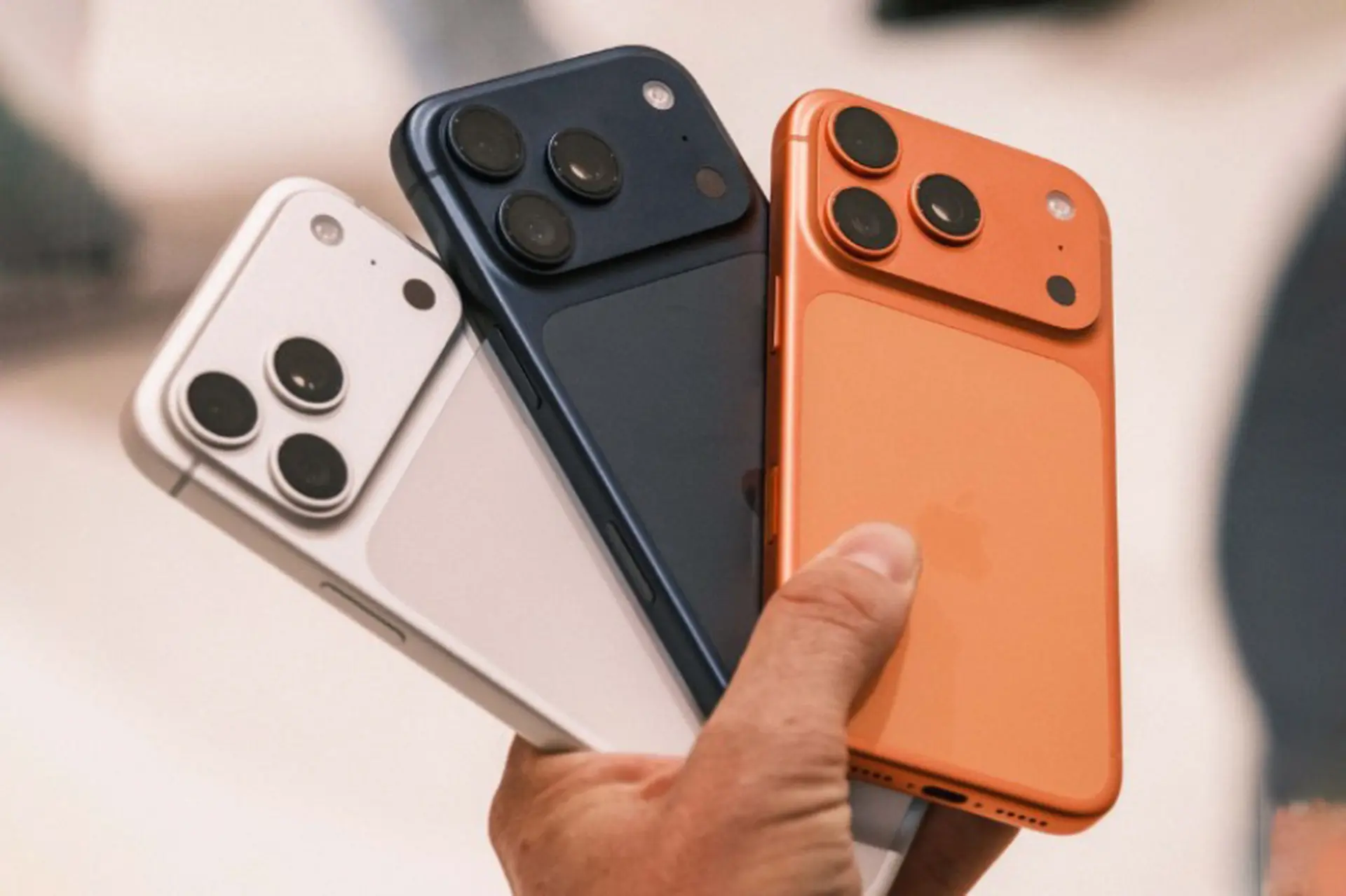 Có nên mua iPhone 17 Pro cũ năm 2026? Những điều cần biết trước khi xuống tiền