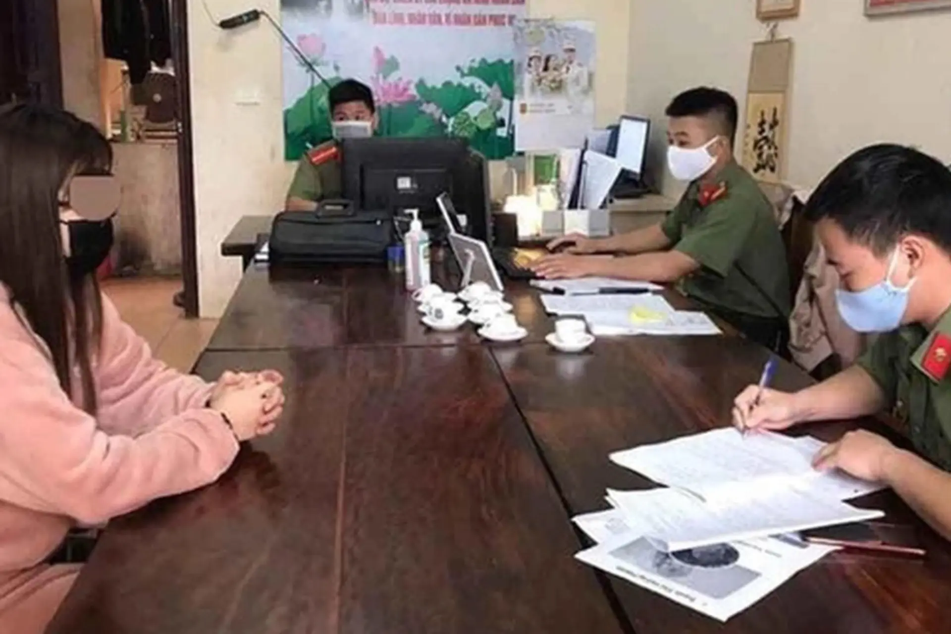 Công an có làm việc qua điện thoại hay không? Cách nhận biết và phòng tránh lừa đảo