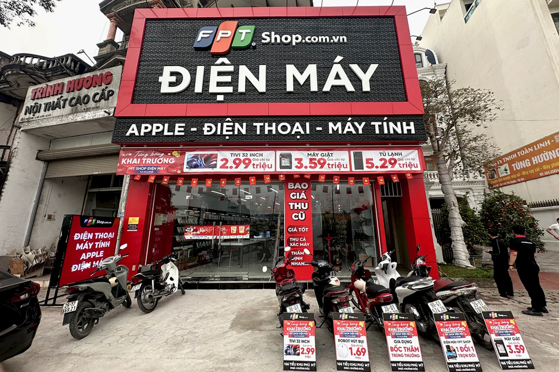 Hình ảnh nhận diện hệ thống cửa hàng: