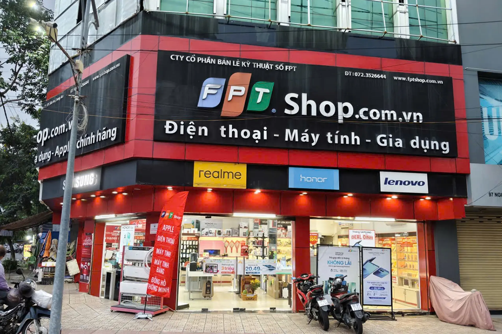 Hình ảnh cửa hàng