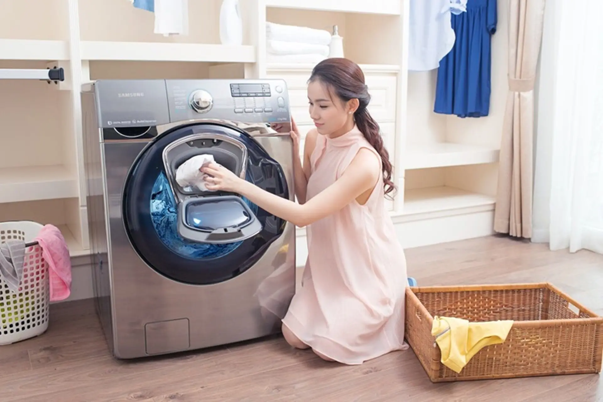 Cửa phụ Add Door máy giặt Samsung là gì? Những lợi ích của tính năng này có thể bạn chưa biết