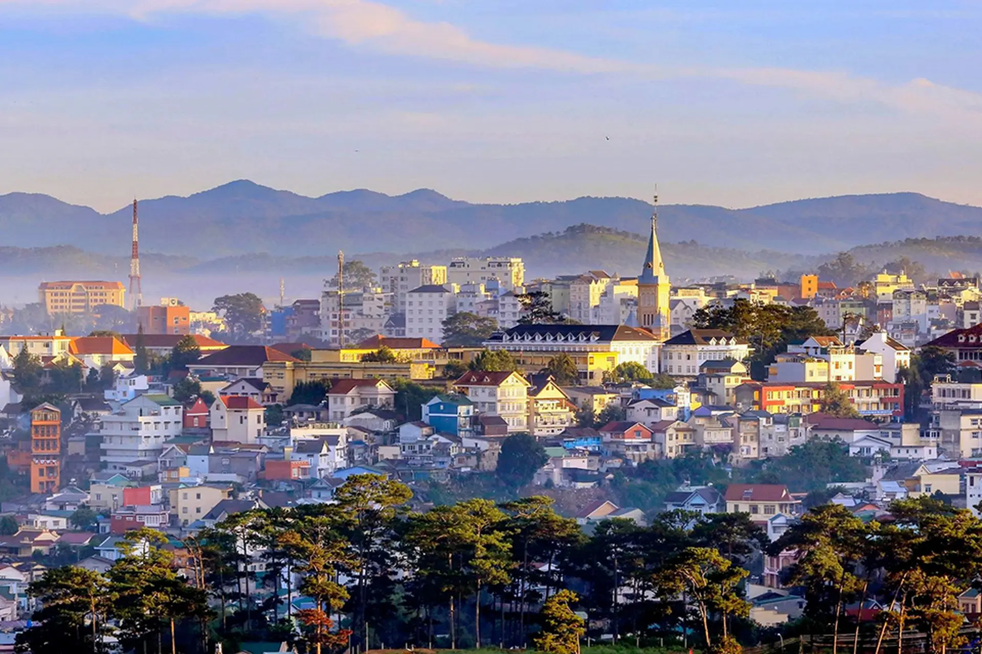Đà Lạt miền nào sau sáp nhập 2025? Tổng hợp vị trí địa lý, khí hậu và thông tin mới nhất