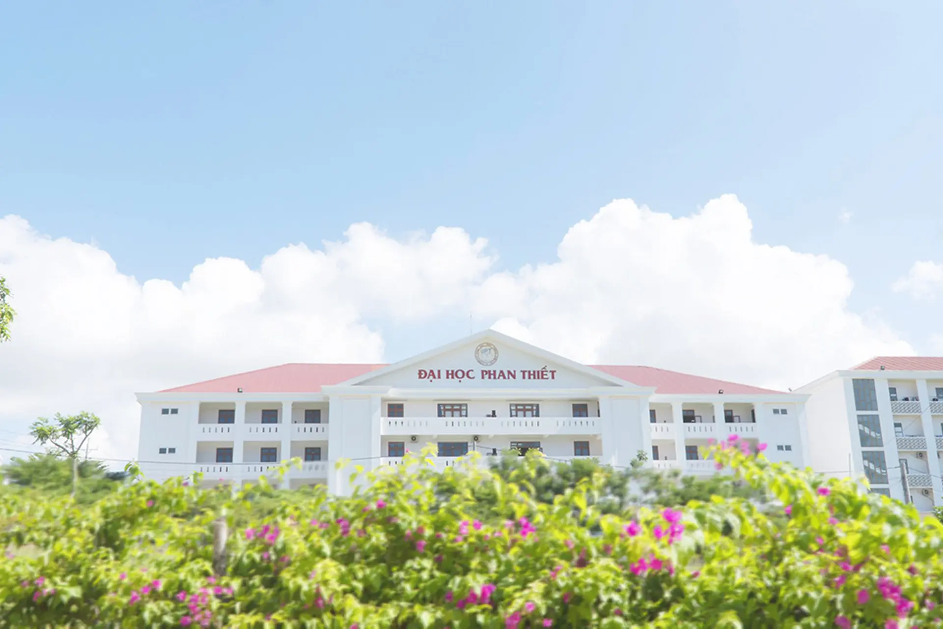 Điểm chuẩn Đại học Phan Thiết 2025: Toàn bộ thông tin chi tiết dành cho thí sinh 2k7