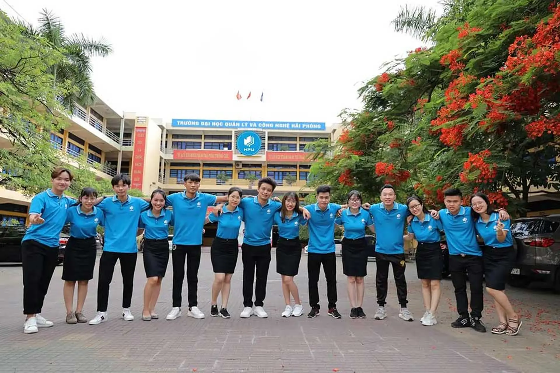 Điểm chuẩn Đại học Quản lý và Công nghệ Hải Phòng 2025 cho từng ngành đào tạo