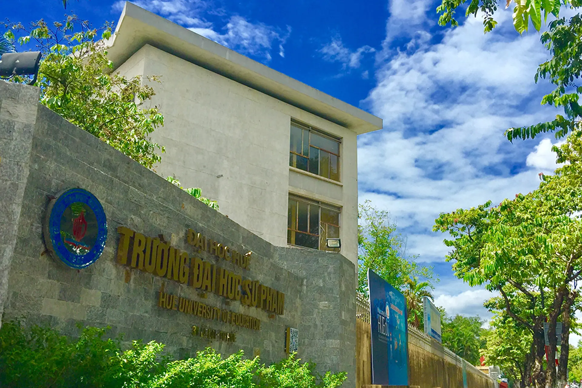 Toàn cảnh điểm chuẩn Đại học Sư phạm Huế 2025 cho các thí sinh đăng ký xét tuyển