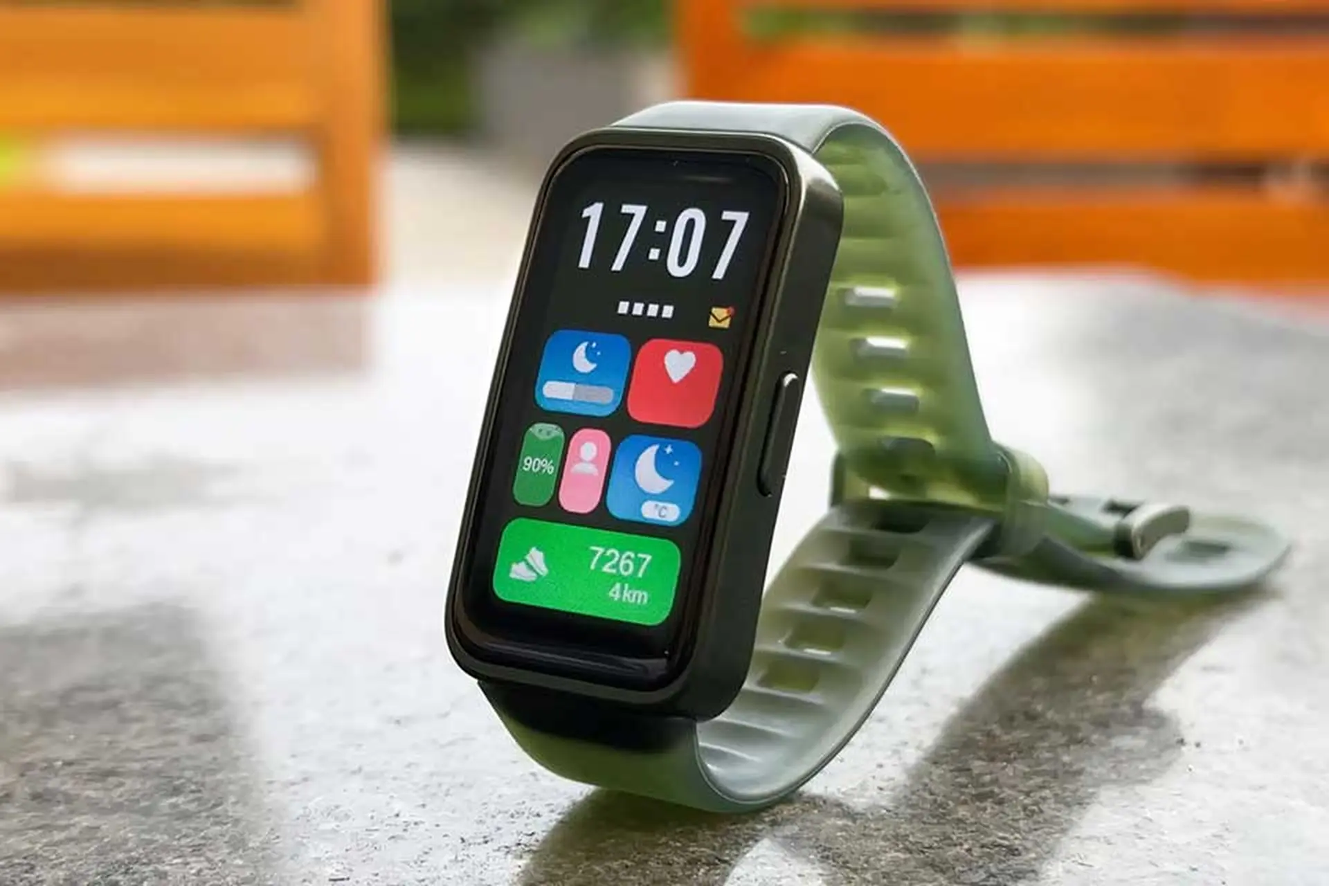 Đánh giá Huawei Band 8: Có phải vòng đeo tay thông minh đáng mua vào năm 2026?