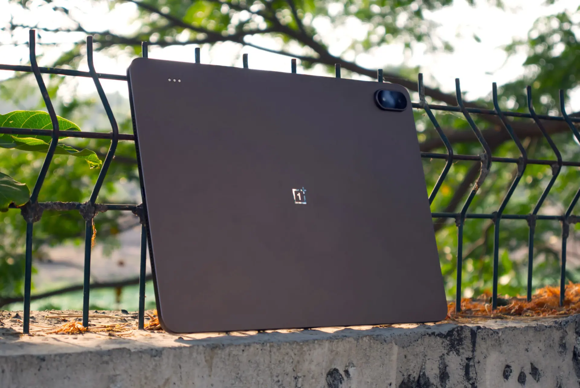 Đánh giá OnePlus Pad 4: Tablet hiệu năng mạnh cho công việc, nhưng vẫn còn nhiều khuyết điểm