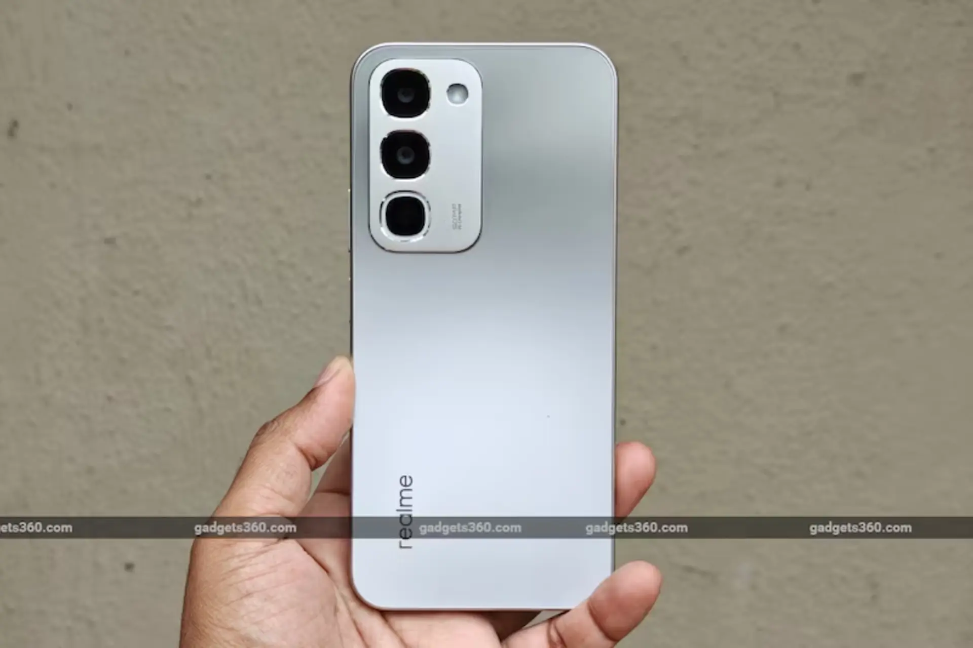 Đánh giá realme P4R: Smartphone giá rẻ dành cho người ưu tiên pin trâu