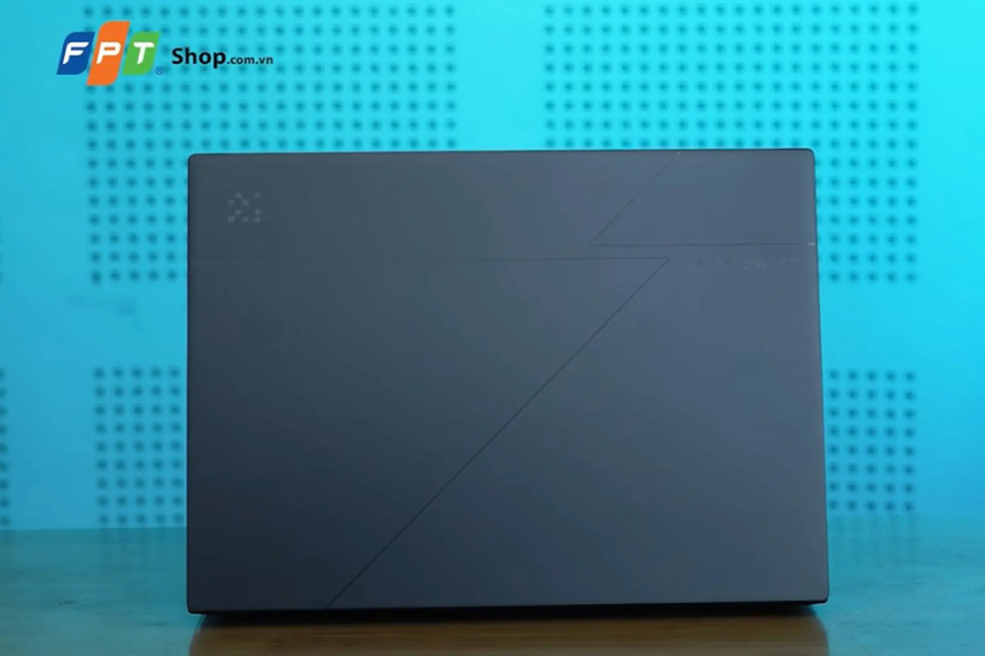 Đánh giá Acer Swift Go 14 AI SFG14-75: Laptop AI gọn nhẹ, màn hình OLED sắc nét