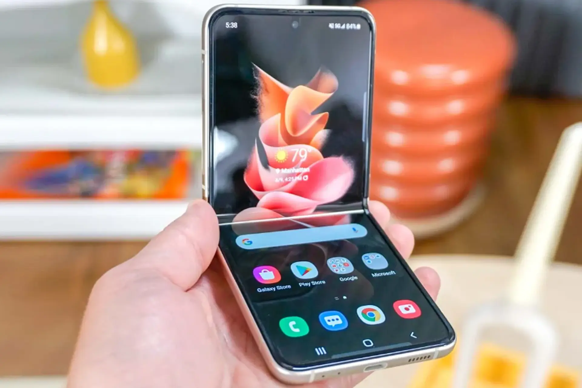 Đánh giá Galaxy Z Flip 3 năm 2026: Điện thoại gập từng gây sốt còn đáng dùng?