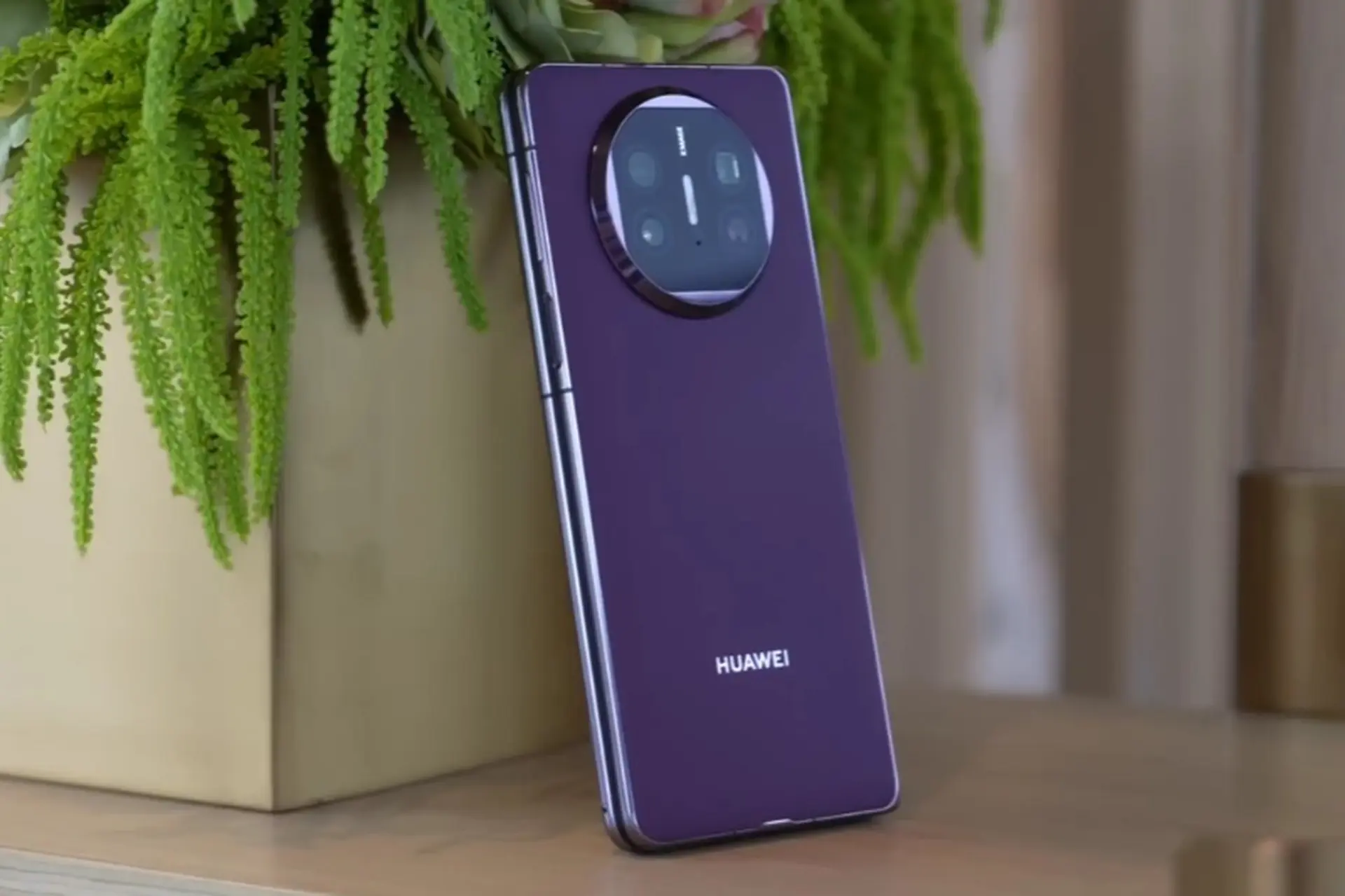 Đánh giá Huawei Mate X5: Kirin 9000S, camera XMAGE còn đủ sức cạnh tranh năm 2026?