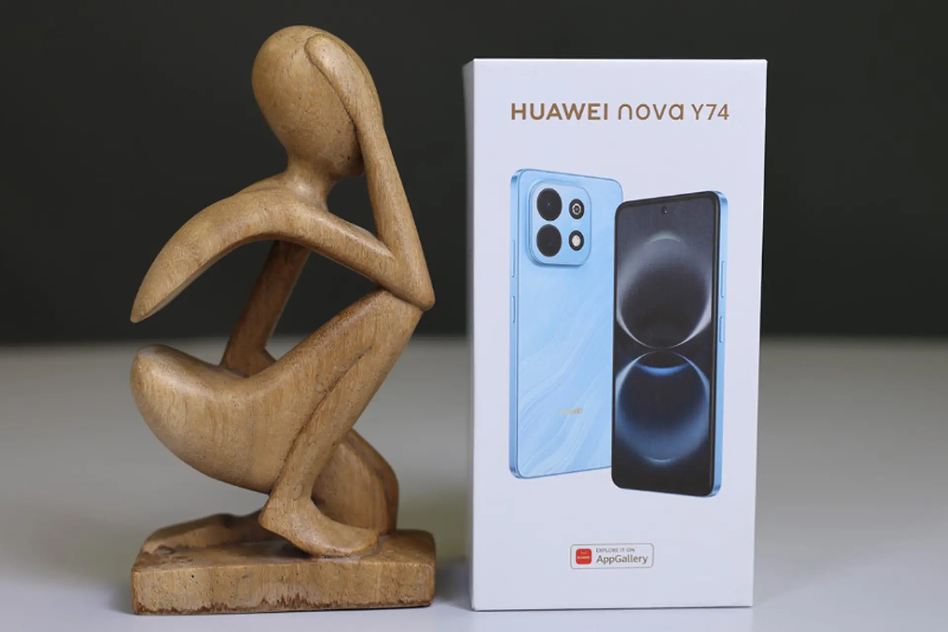Đánh giá Huawei nova Y74: Pin 6.620 mAh, màn hình 90 Hz và thiết kế bền bỉ