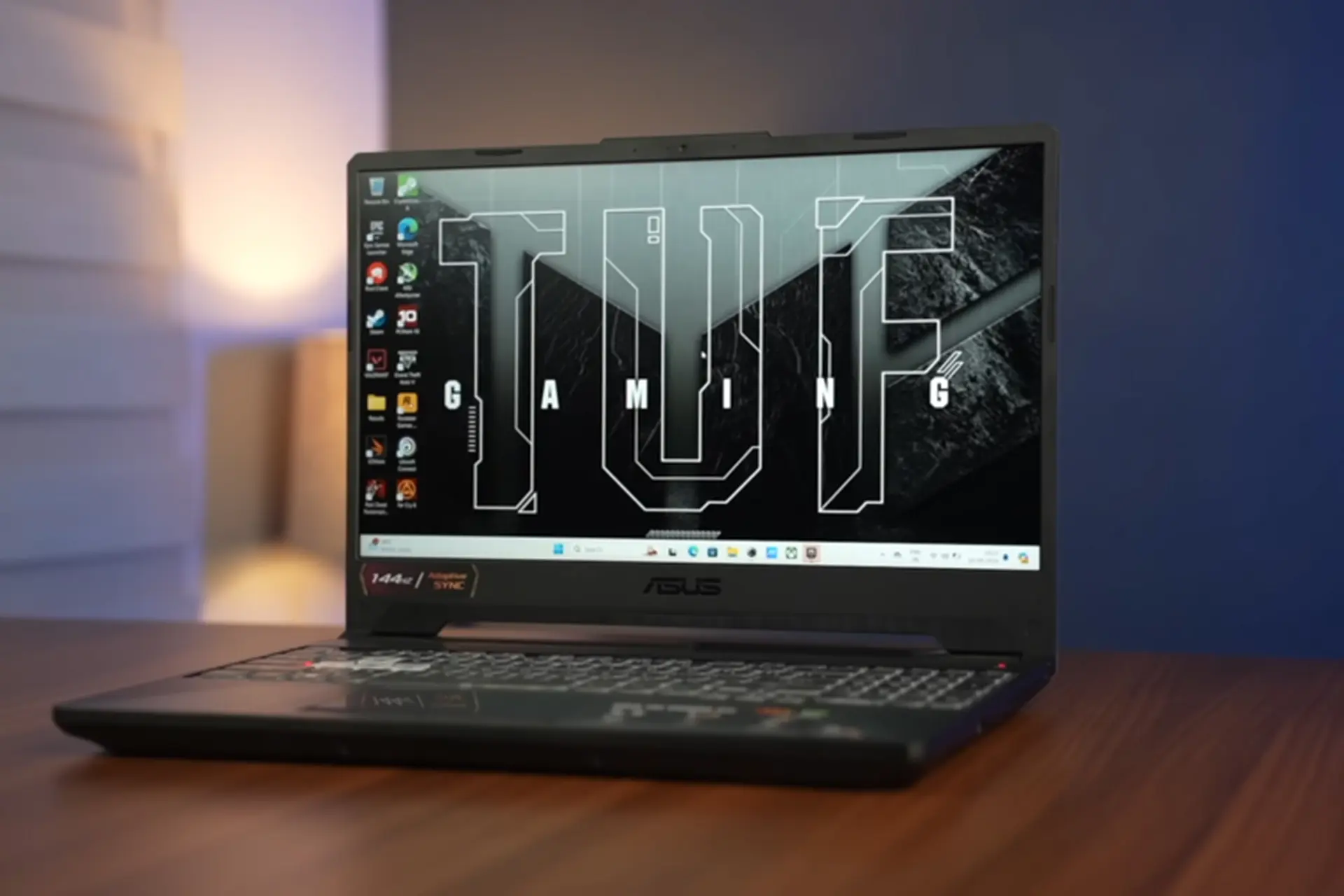 Đánh giá laptop Asus TUF Gaming A15 FA506NCG-HN390W R7 155: Thiết kế cá tính, cấu hình mạnh trong tầm giá