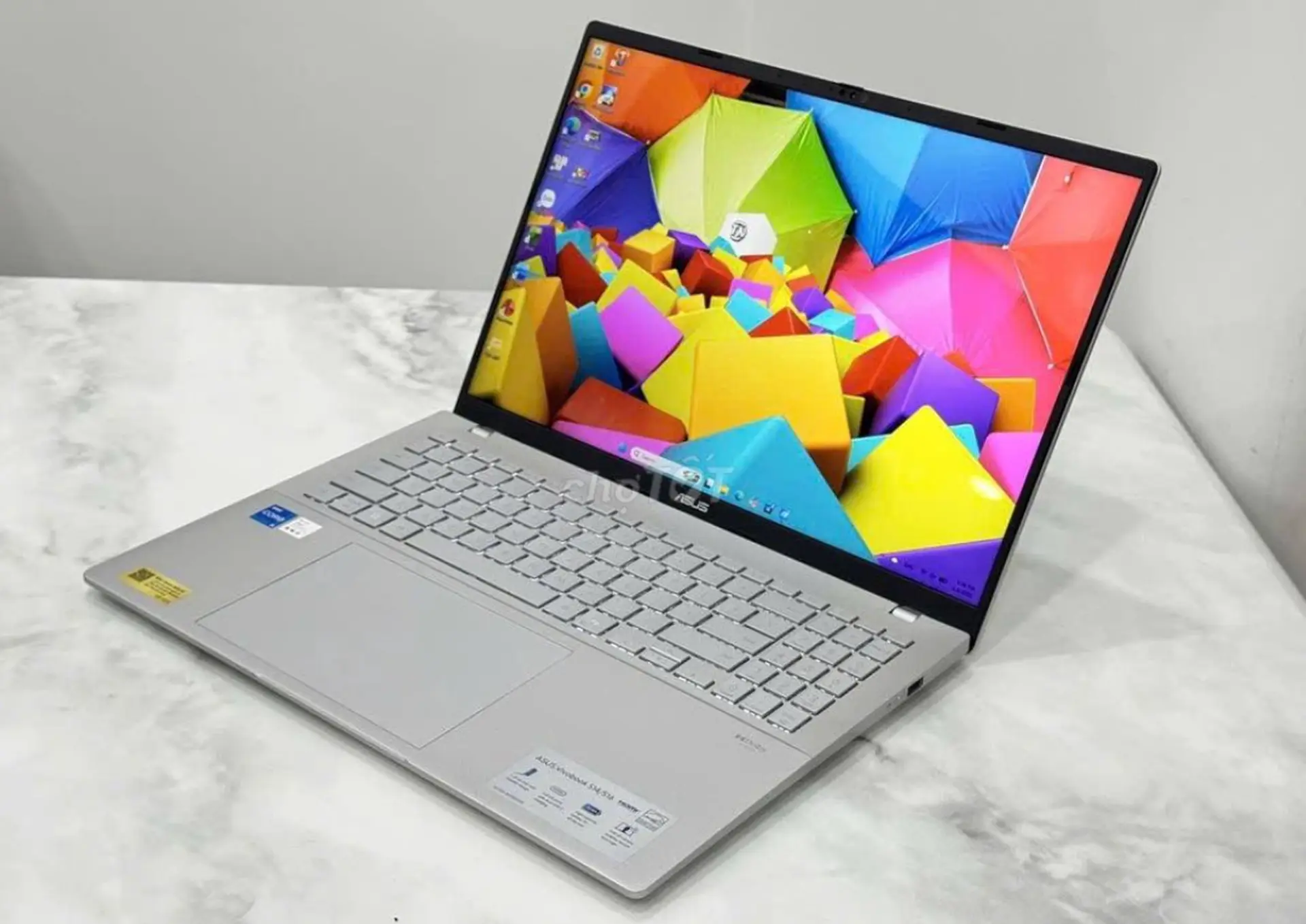 Đánh giá laptop ASUS VivoBook S16 S3607VA-RP056W: Màn hình 144 Hz rộng rãi, Core i7 mạnh mẽ