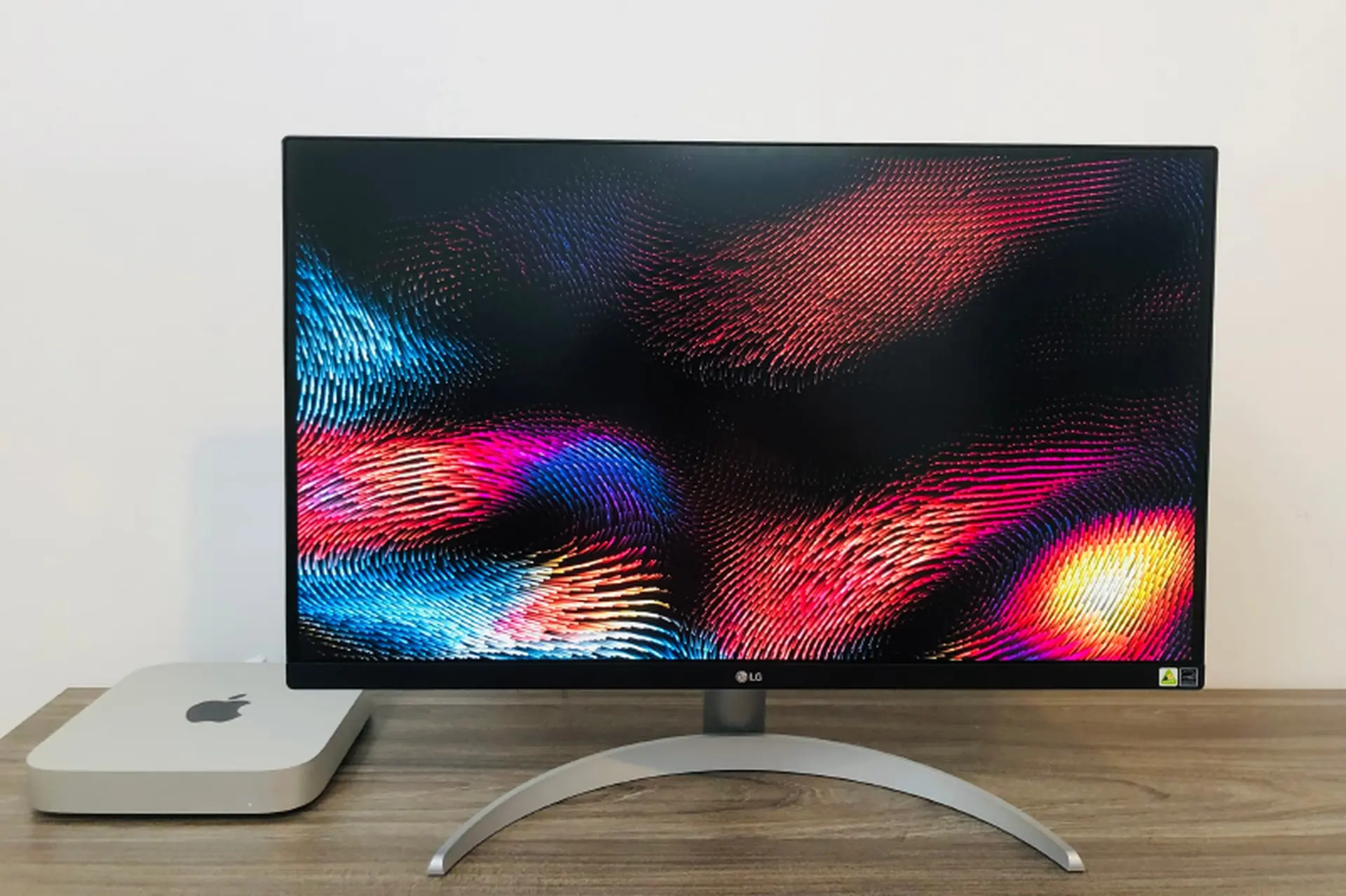 Đánh giá màn hình LG 27UP600: Màn hình 4K 27 inch chuẩn màu cho công việc