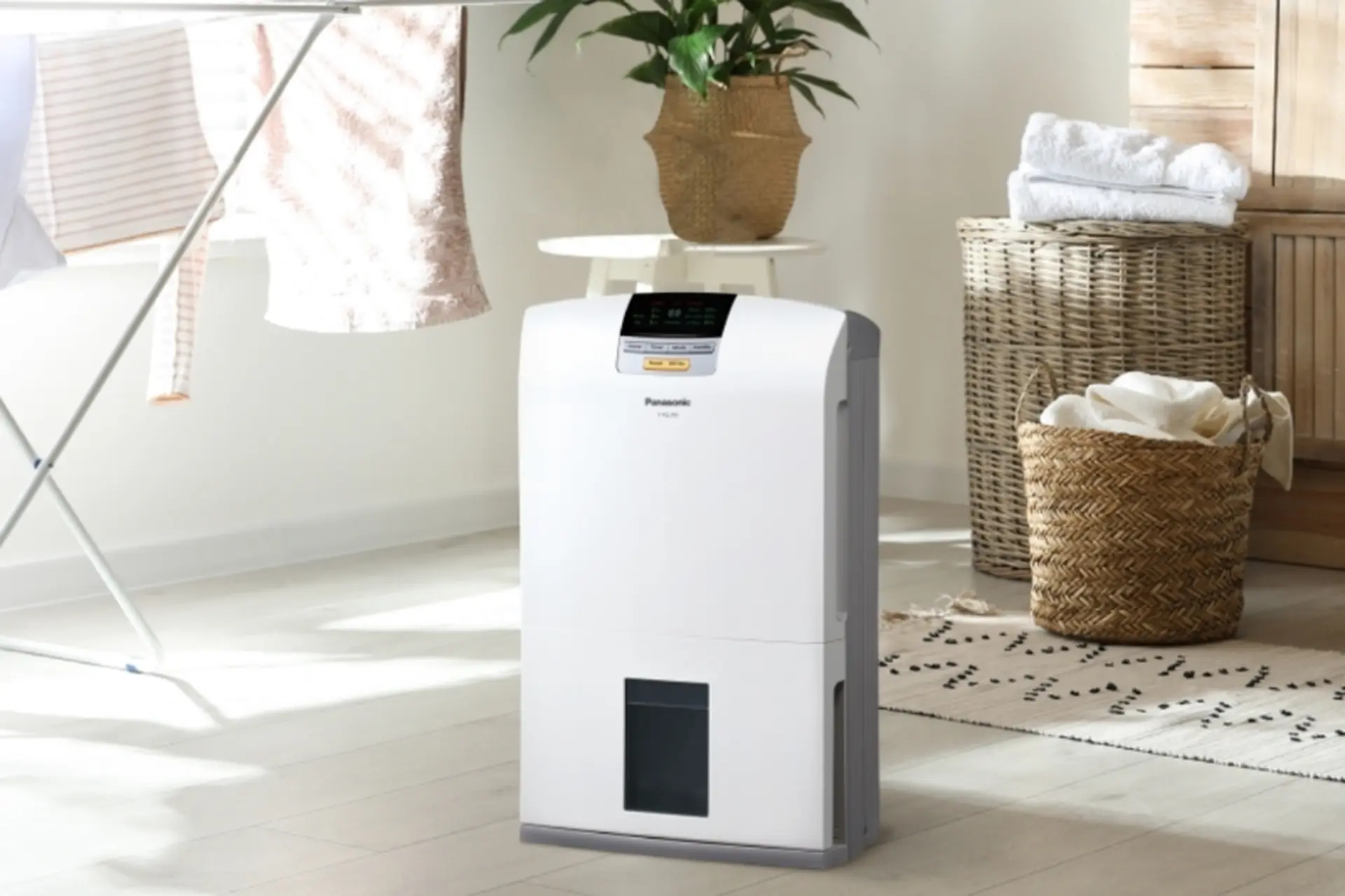 Đánh giá máy hút ẩm Panasonic: Hiệu quả kiểm soát ẩm và độ bền chuẩn Nhật