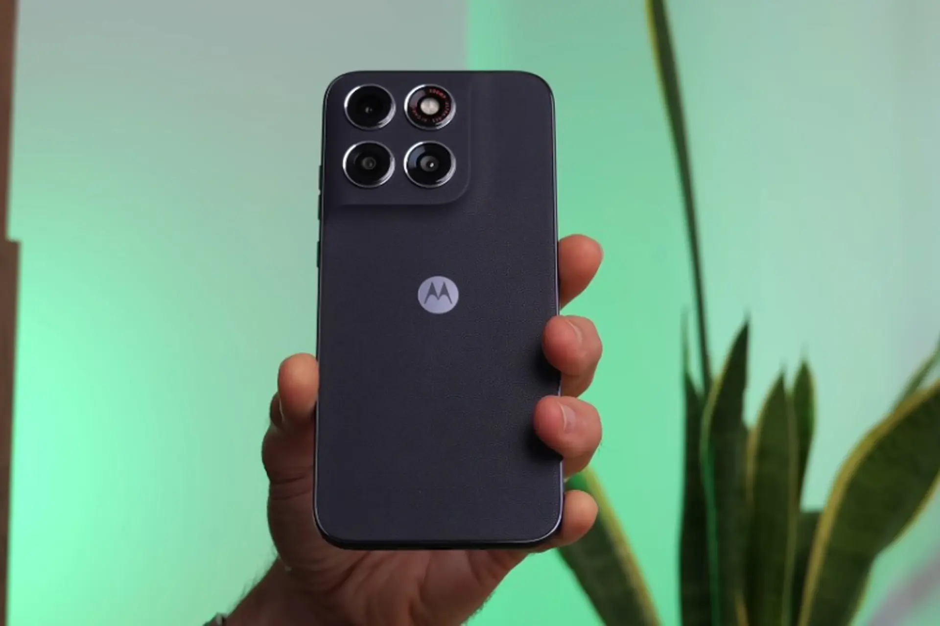 Đánh giá Motorola Moto G87: Camera 200 MP và độ bền cao có đủ tạo khác biệt?