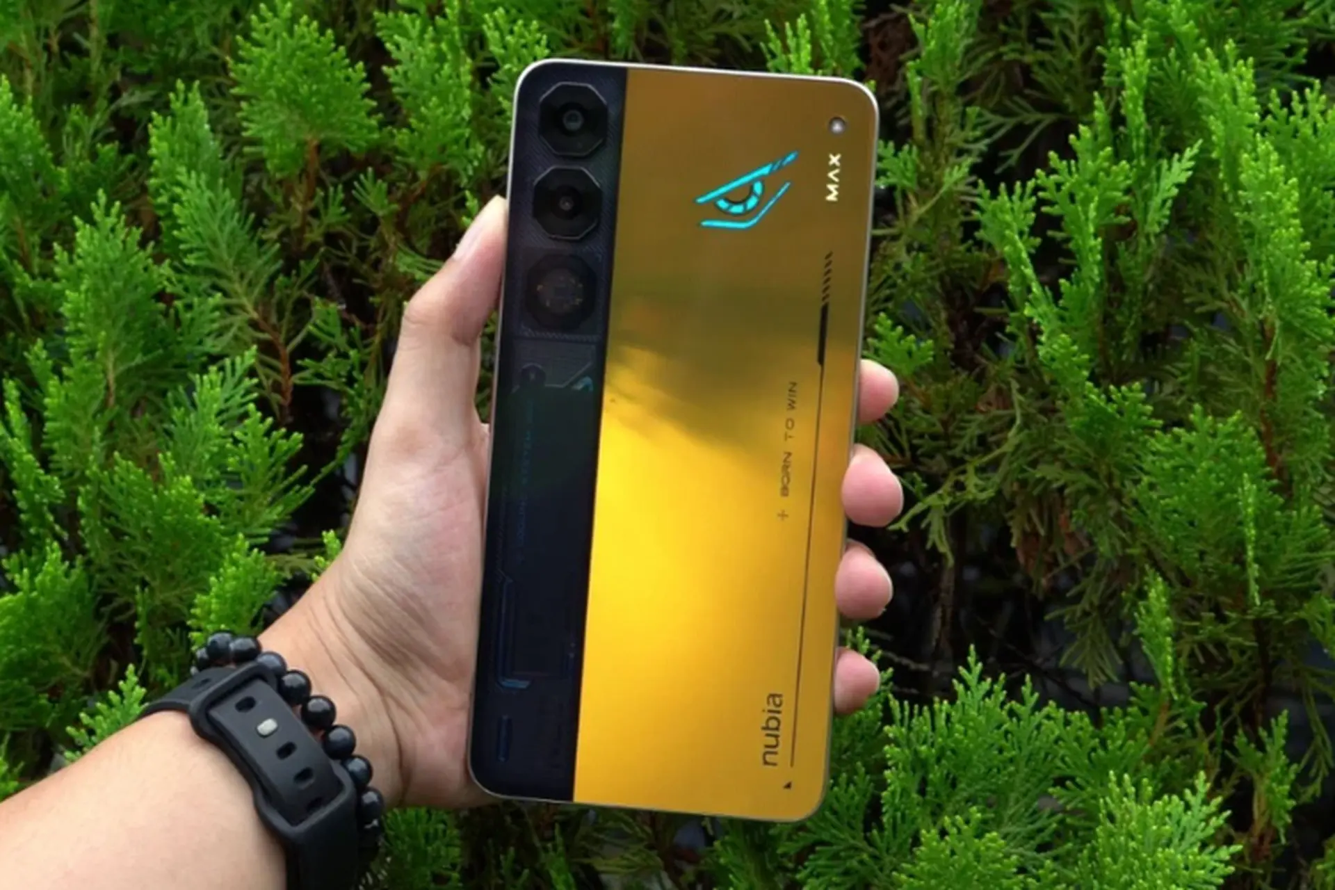 Đánh giá nubia Neo 5 Max: Smartphone gaming màn hình lớn 7.5 inch, pin 7.100 mAh ấn tượng