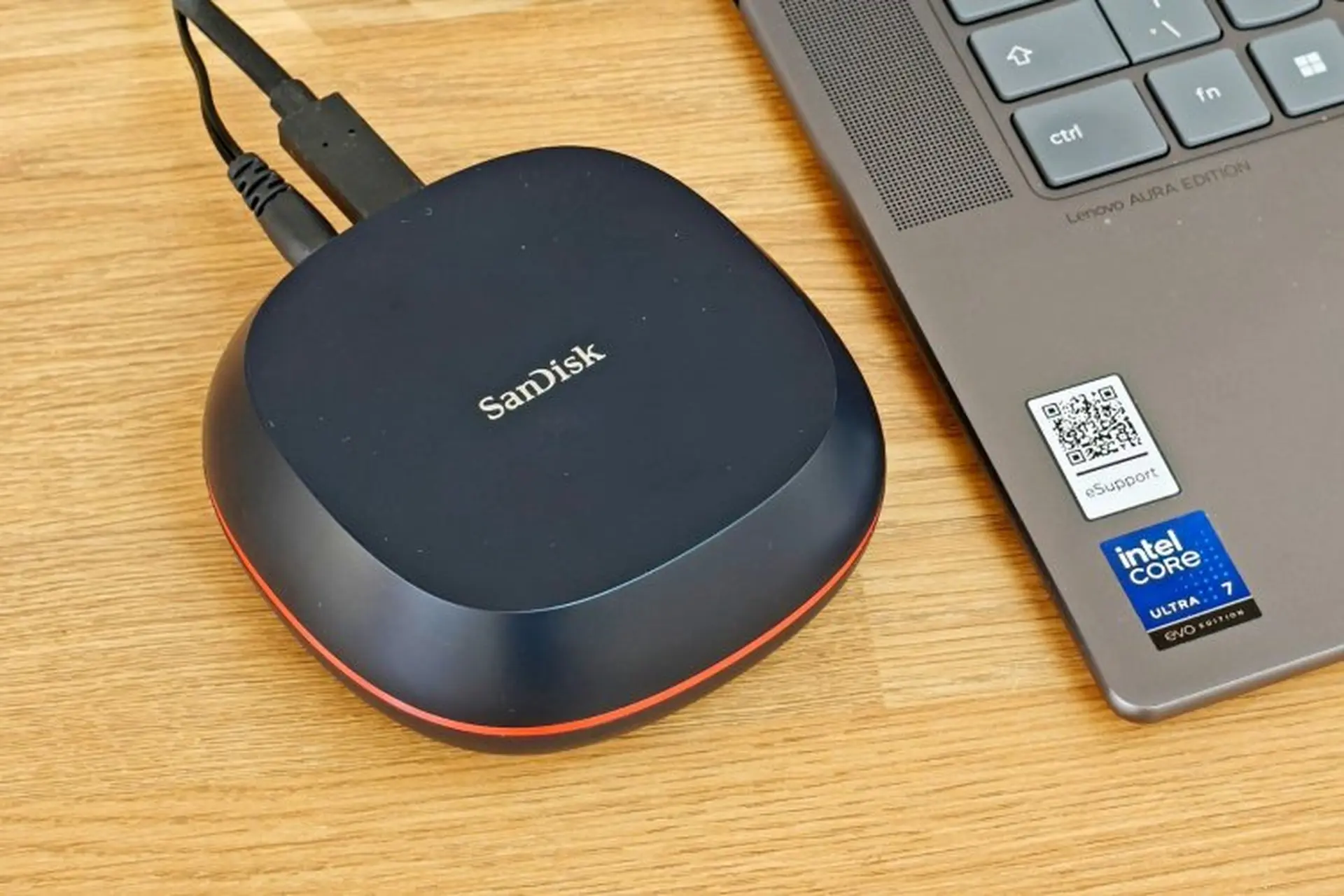 Đánh giá ổ cứng SSD SanDisk chi tiết về tốc độ, độ bền và khả năng lưu trữ dữ liệu cho ai chưa biết
