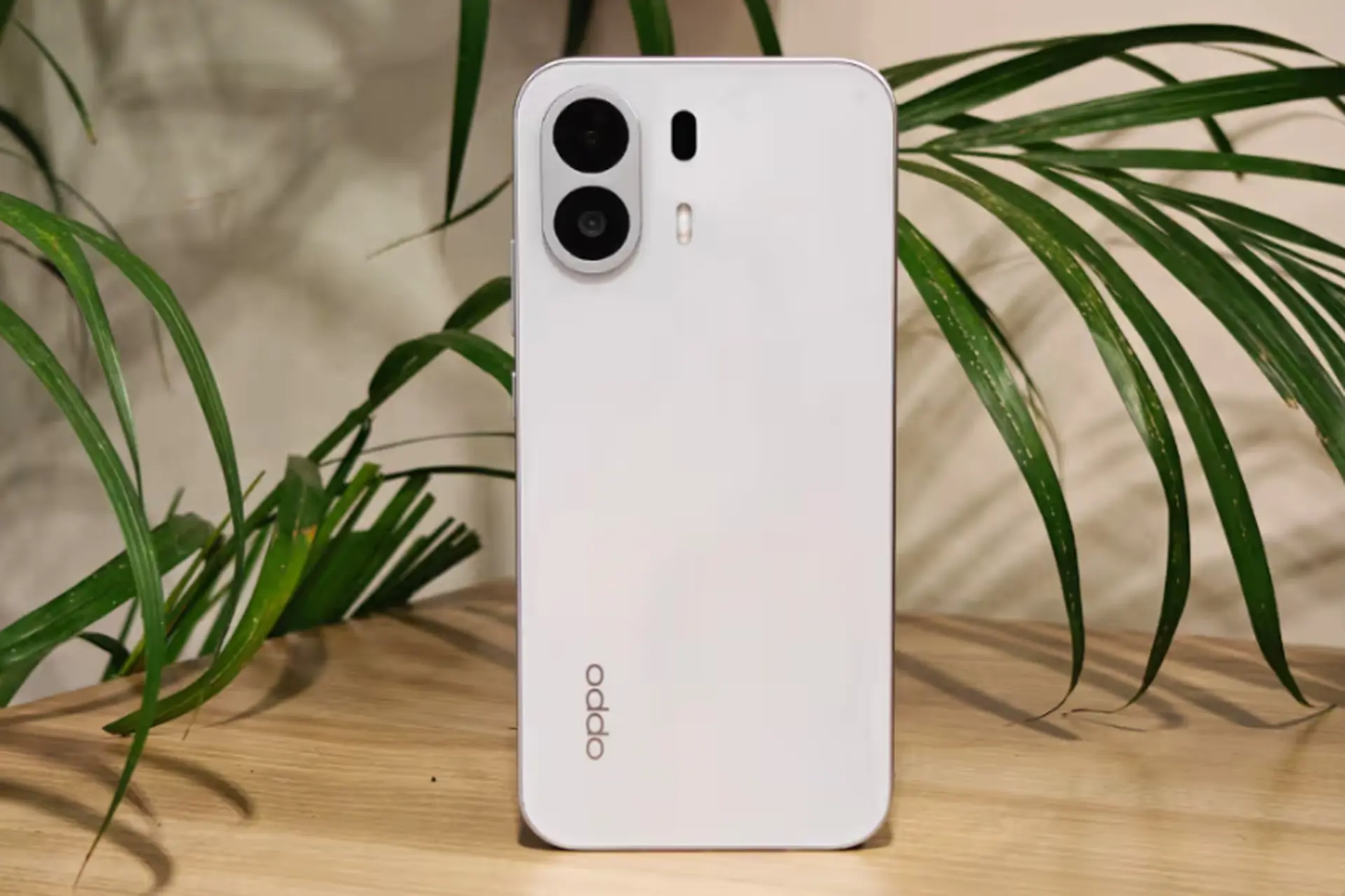 Đánh giá OPPO K14 Plus: Pin 8.000 mAh, màn hình AMOLED 1.5K, tần số quét 144 Hz