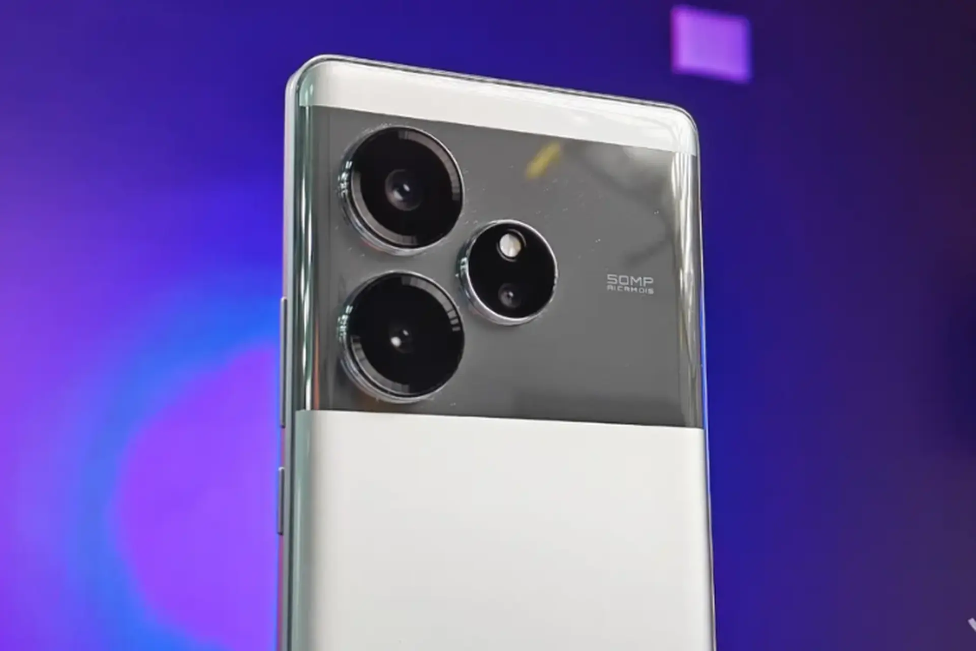 Đánh giá realme GT 6 sau 1 năm ra mắt: Flagship killer còn giữ được sức hút?