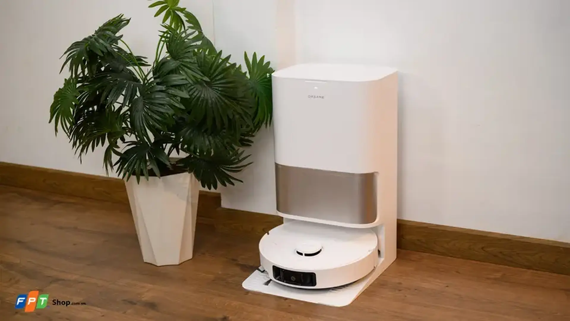 Đánh giá robot hút bụi lau nhà Dreame L10s Ultra Gen 3: Lực hút 12.800 Pa, làm sạch sát cạnh, lau thông minh