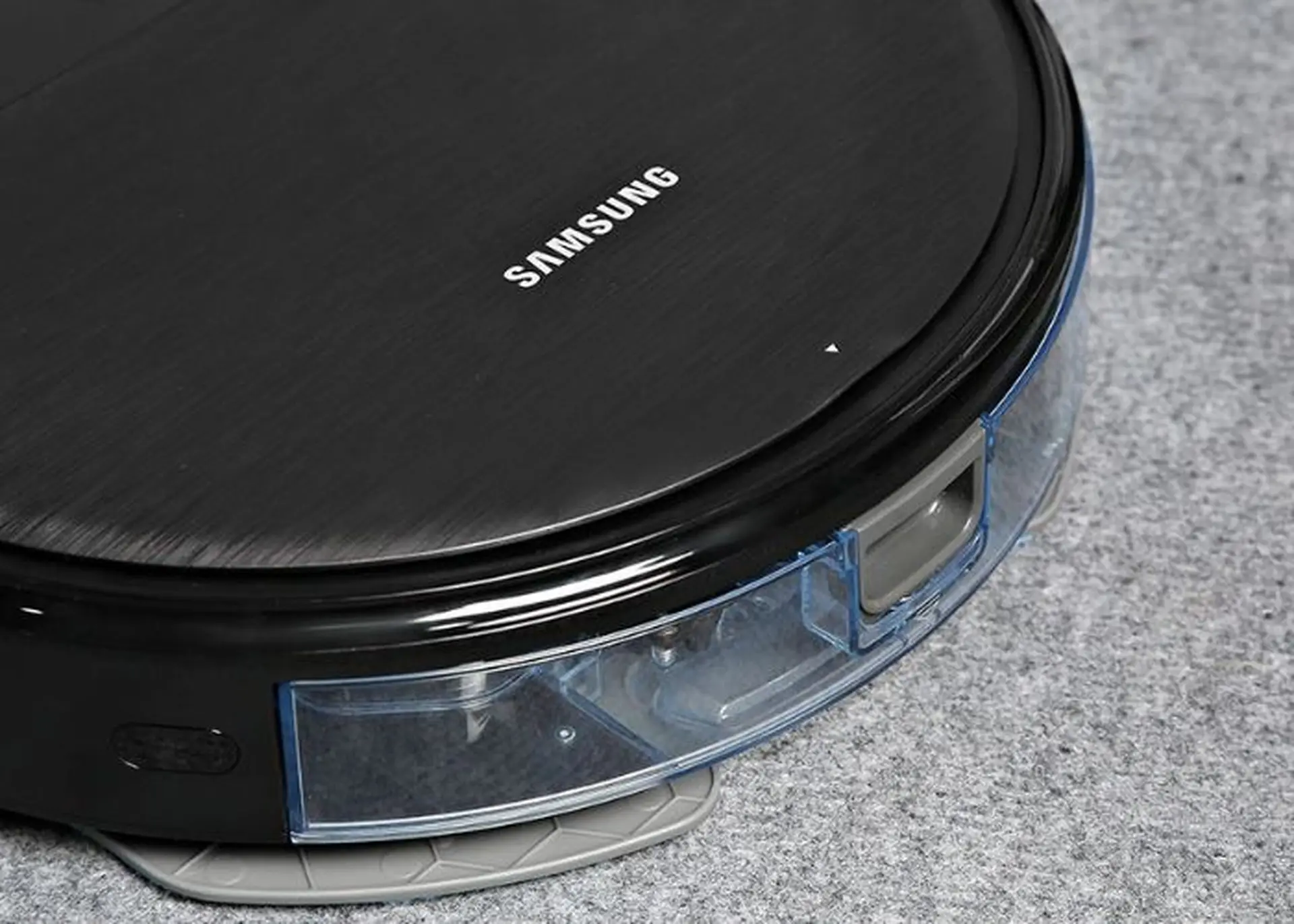 Đánh giá robot VR05R5050WK: Có nên mua không? Vì sao nên chọn dòng robot này?