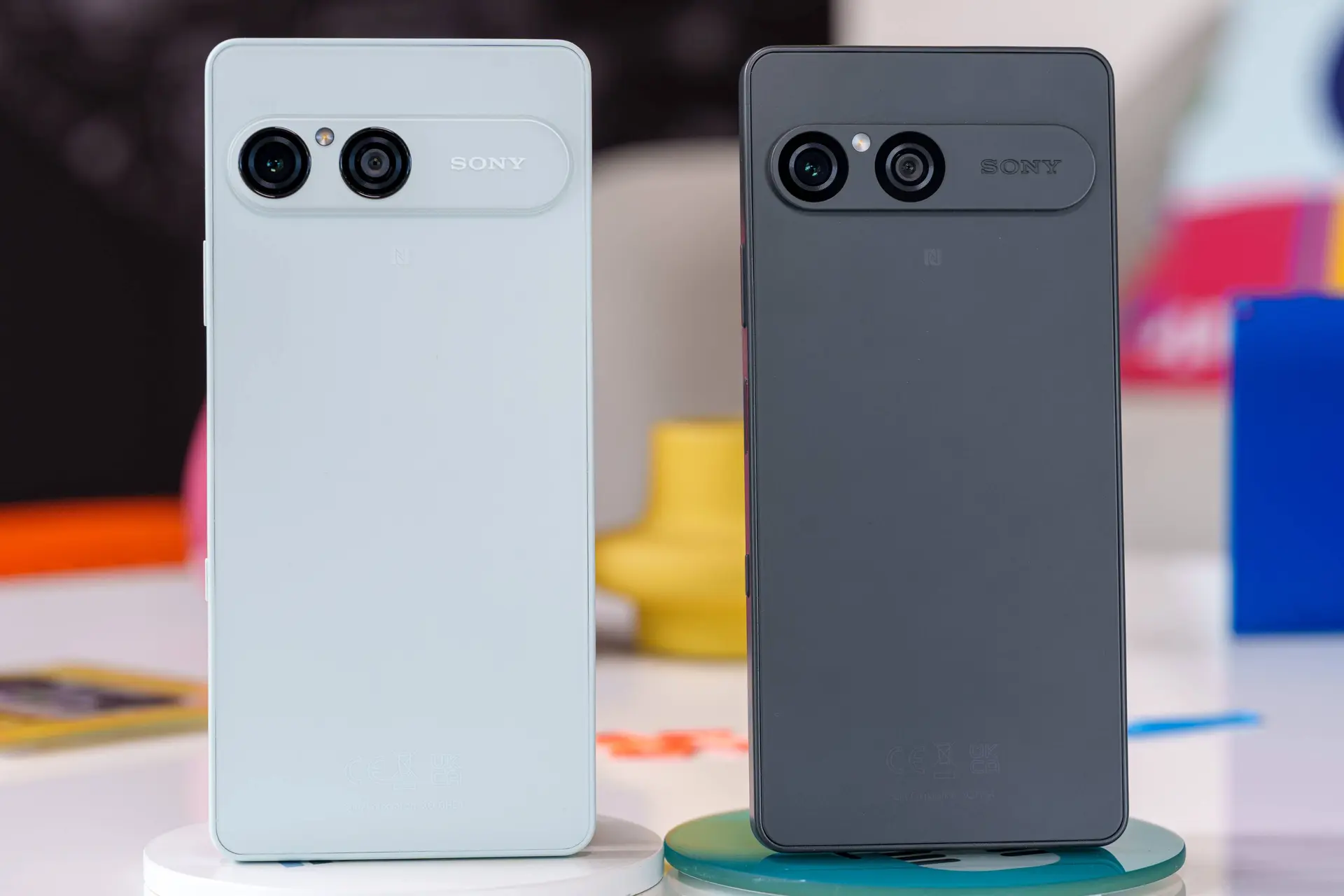 Đánh giá Sony Xperia 10 VIII: Thiết kế cổ điển, màn hình sáng và pin chưa nổi bật
