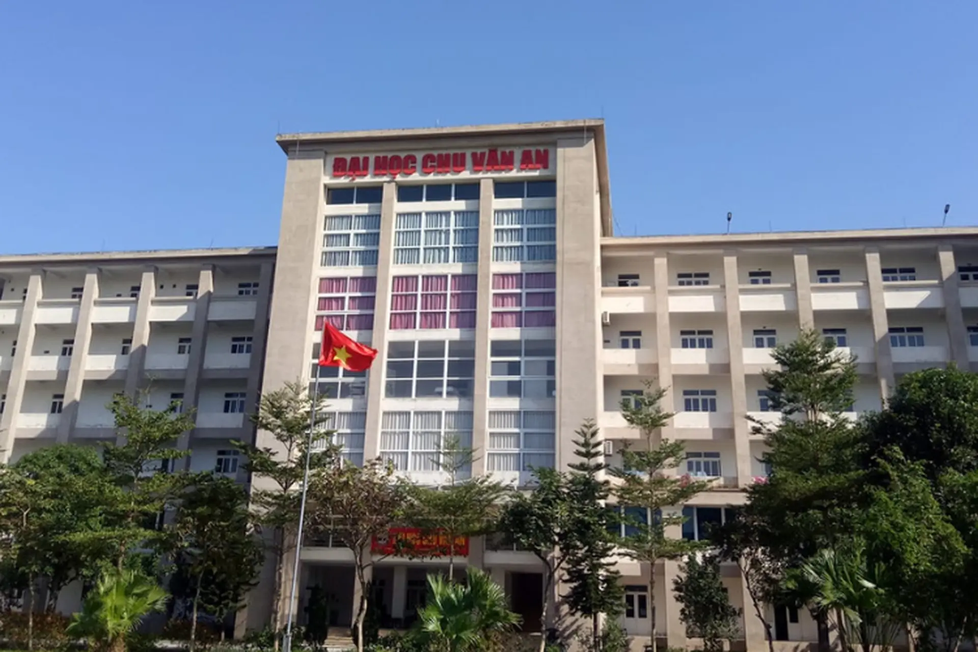 Đề án tuyển sinh Đại Học Chu Văn An 2025: 650 chỉ tiêu, 6 ngành học, 4 phương thức xét tuyển linh hoạt