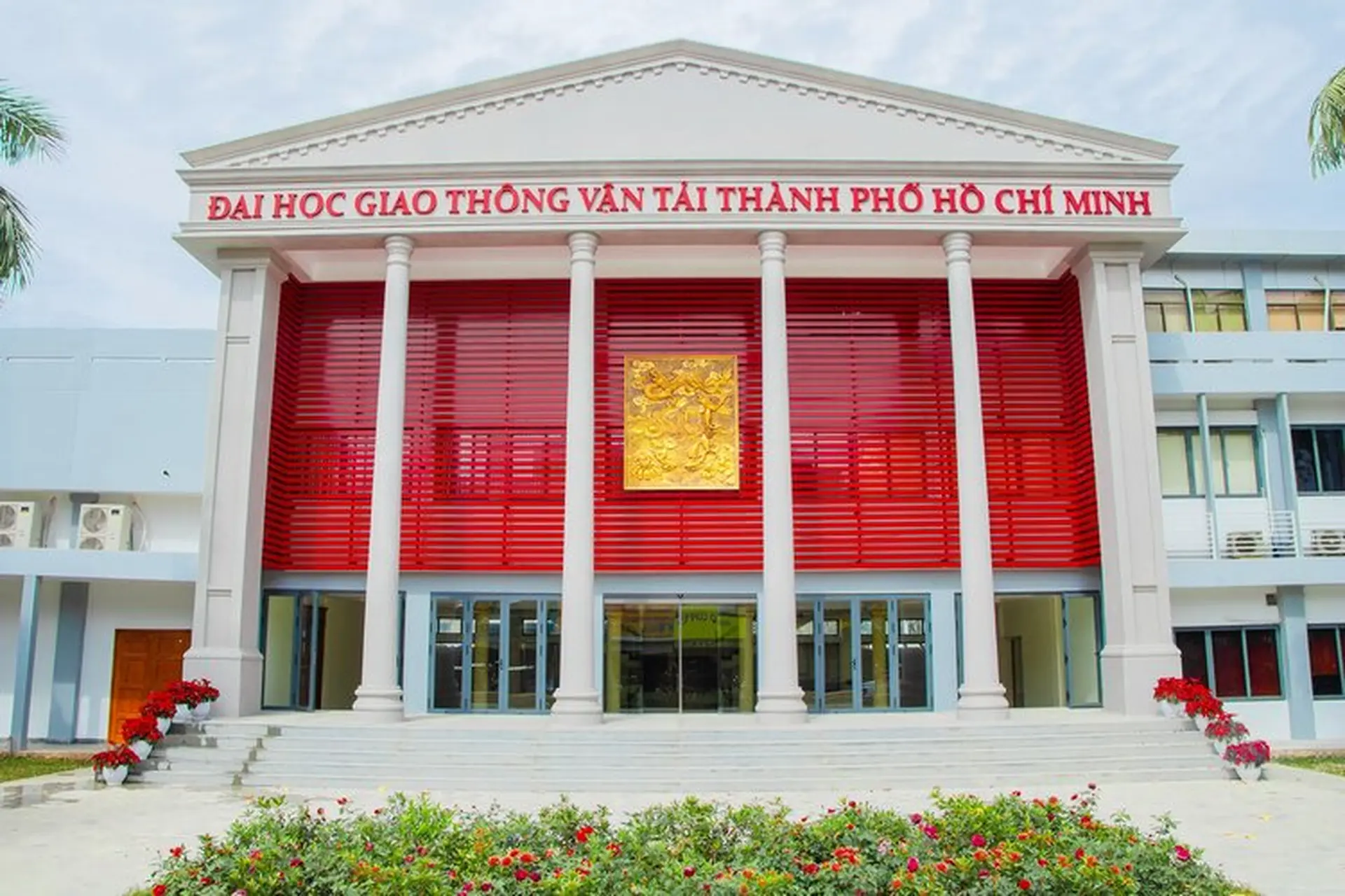 Đề án tuyển sinh Đại học Giao thông Vận tải TPHCM 2025 và ngành đào tạo sĩ tử cần biết